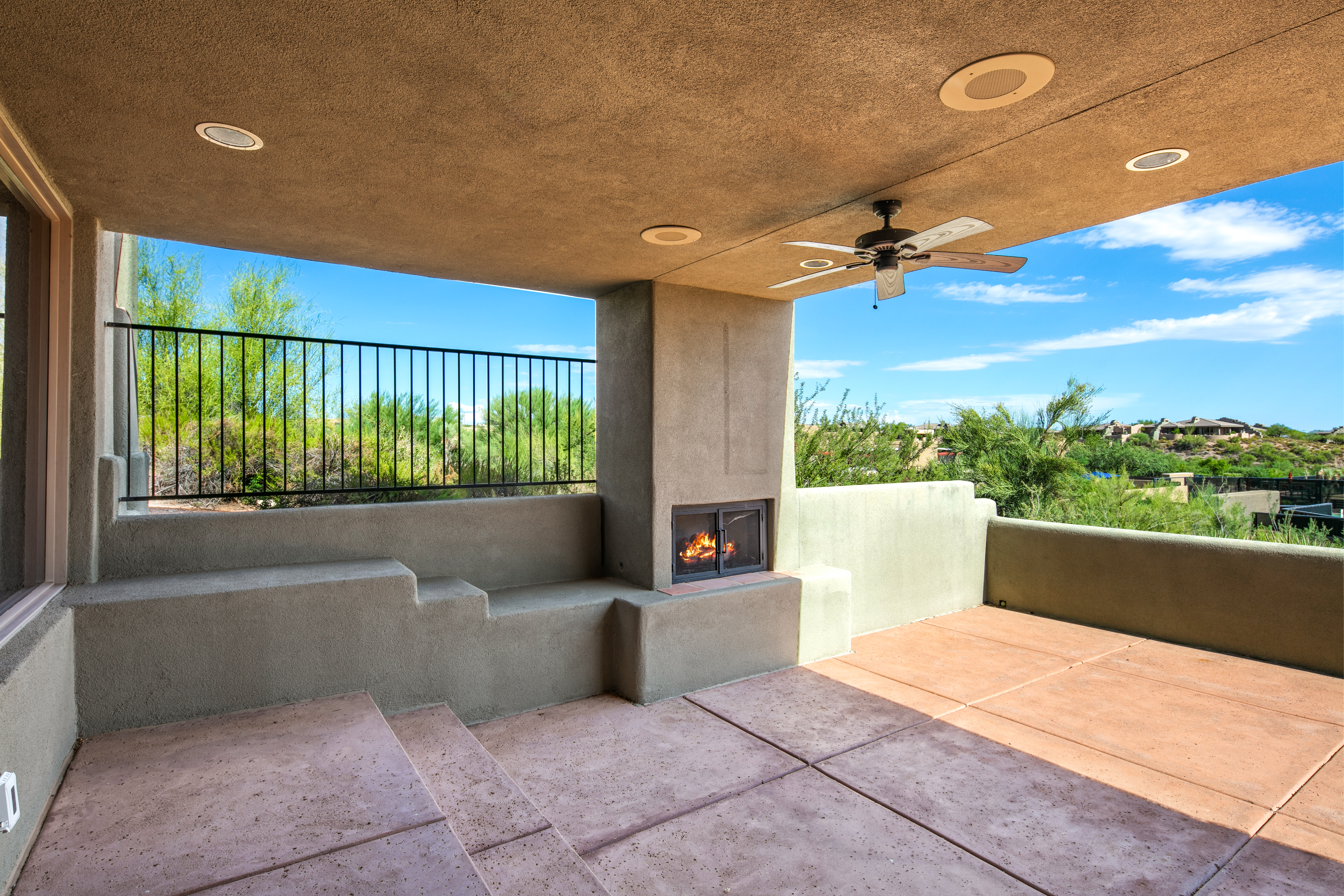  10095 E Graythorn Dr  Scottsdale, AZ - 物件實景