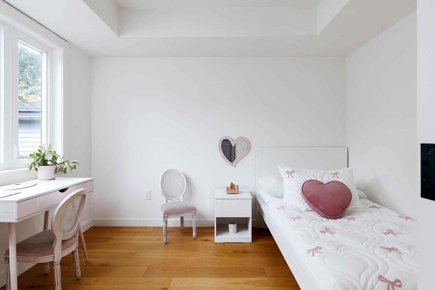  34 Hastings Ave - 物件實景