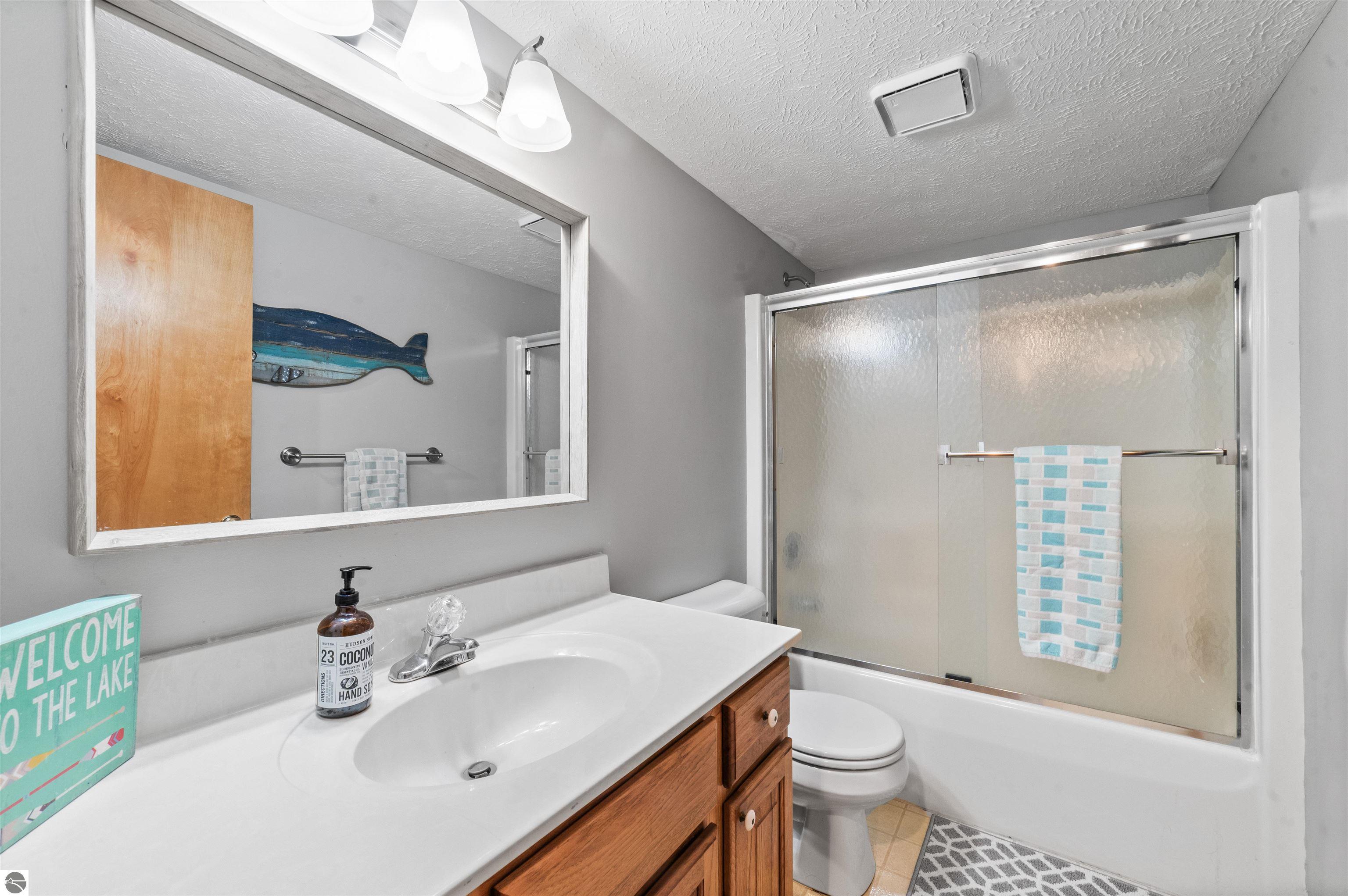 Rapid City, Michigan, 49676, United States, 4 Bedrooms Bedrooms, ,3 BathroomsBathrooms,Residential,For Sale,1977218