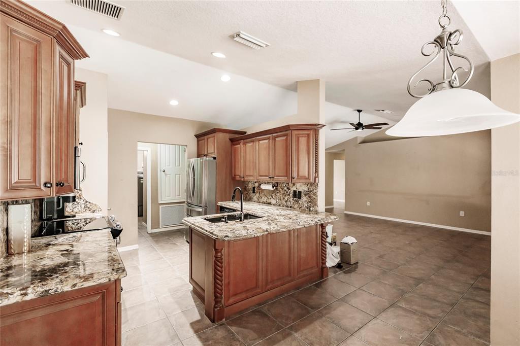 North Port, Florida, 34288, United States, 4 Bedrooms Bedrooms, ,2 BathroomsBathrooms,Residential,For Sale,1998131