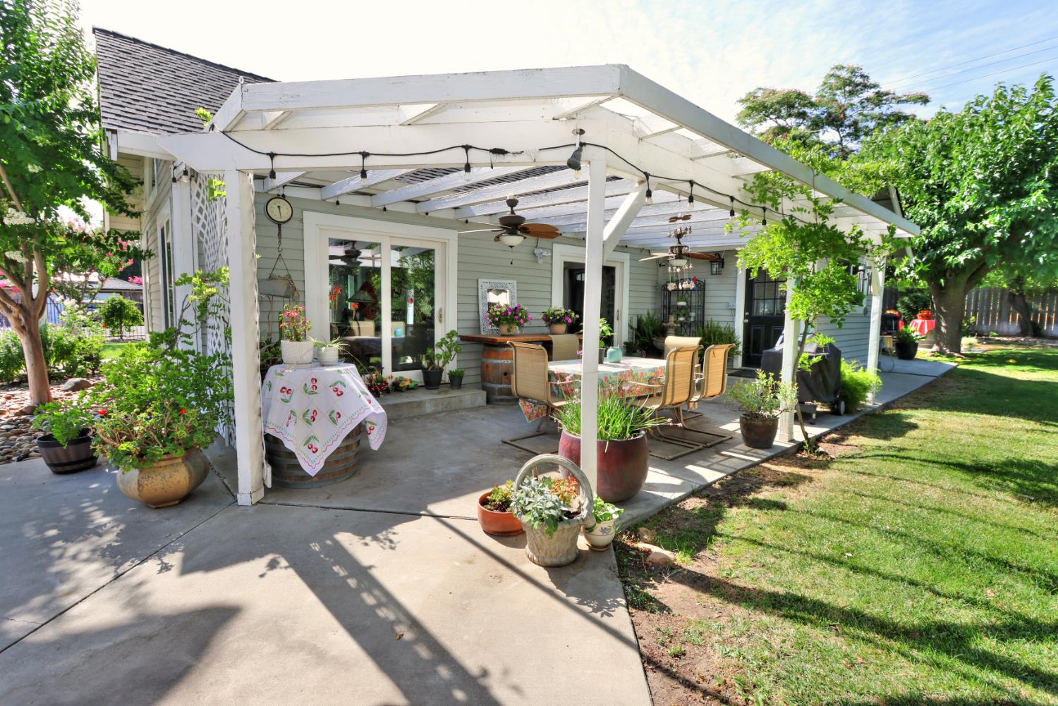 Stockton, California, 95212, United States, 4 Bedrooms Bedrooms, ,3 BathroomsBathrooms,Residential,For Sale,1885186