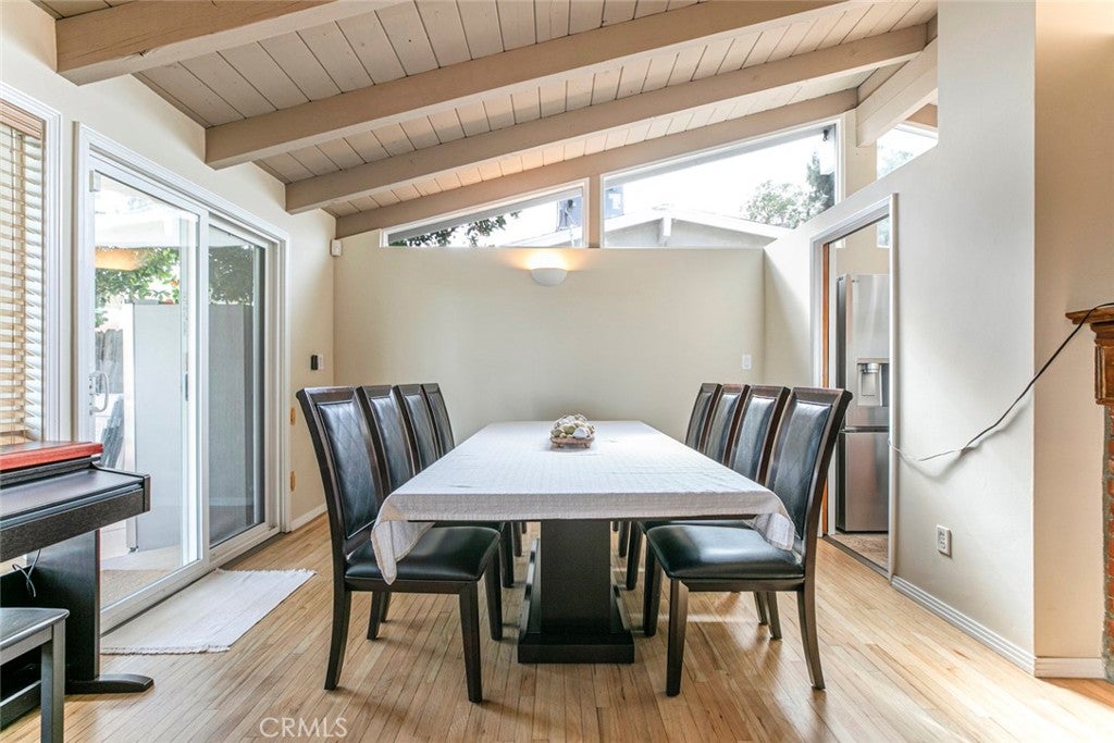 Granada Hills, California, 91344, United States, 3 Bedrooms Bedrooms, ,2 BathroomsBathrooms,Residential,For Sale,1940925