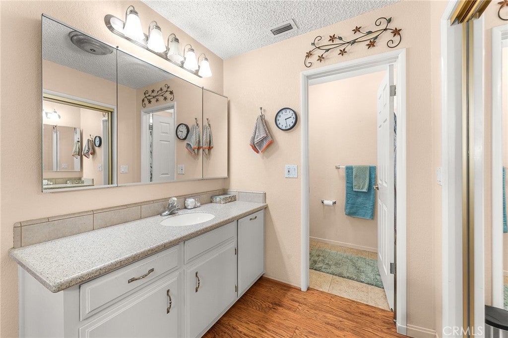 Yucaipa, California, 92399, United States, 3 Bedrooms Bedrooms, ,3 BathroomsBathrooms,Residential,For Sale,1981591