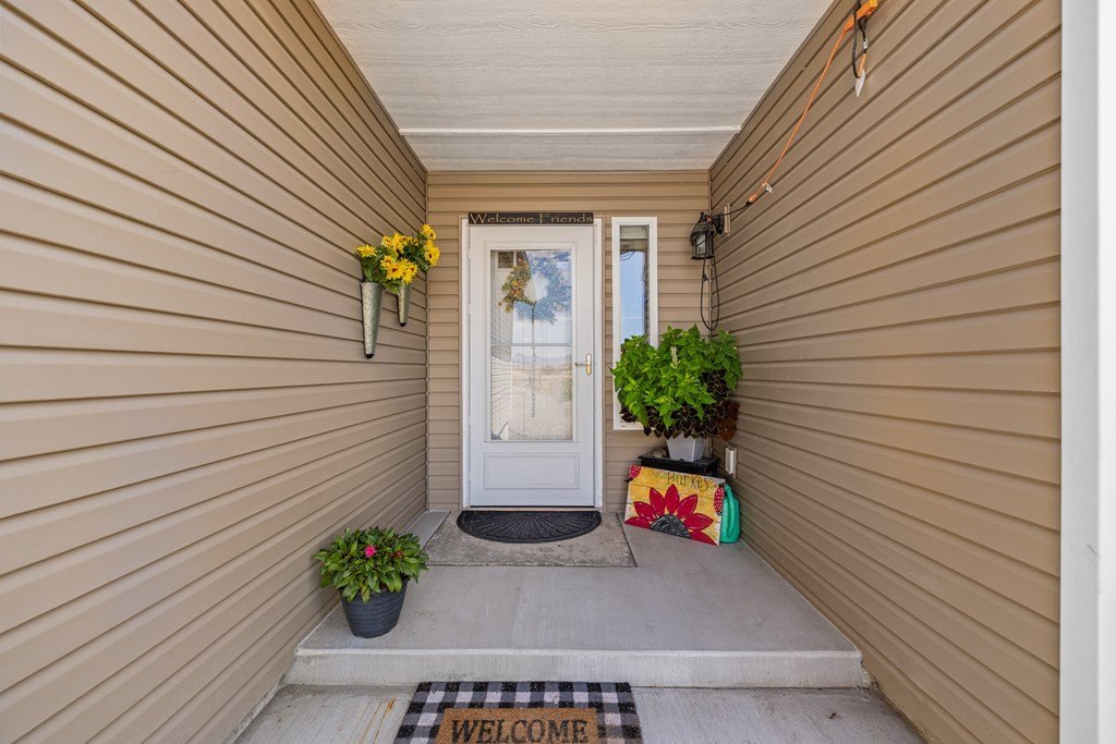 Council, Idaho, 83612, United States, 3 Bedrooms Bedrooms, ,2 BathroomsBathrooms,Residential,For Sale,1984267