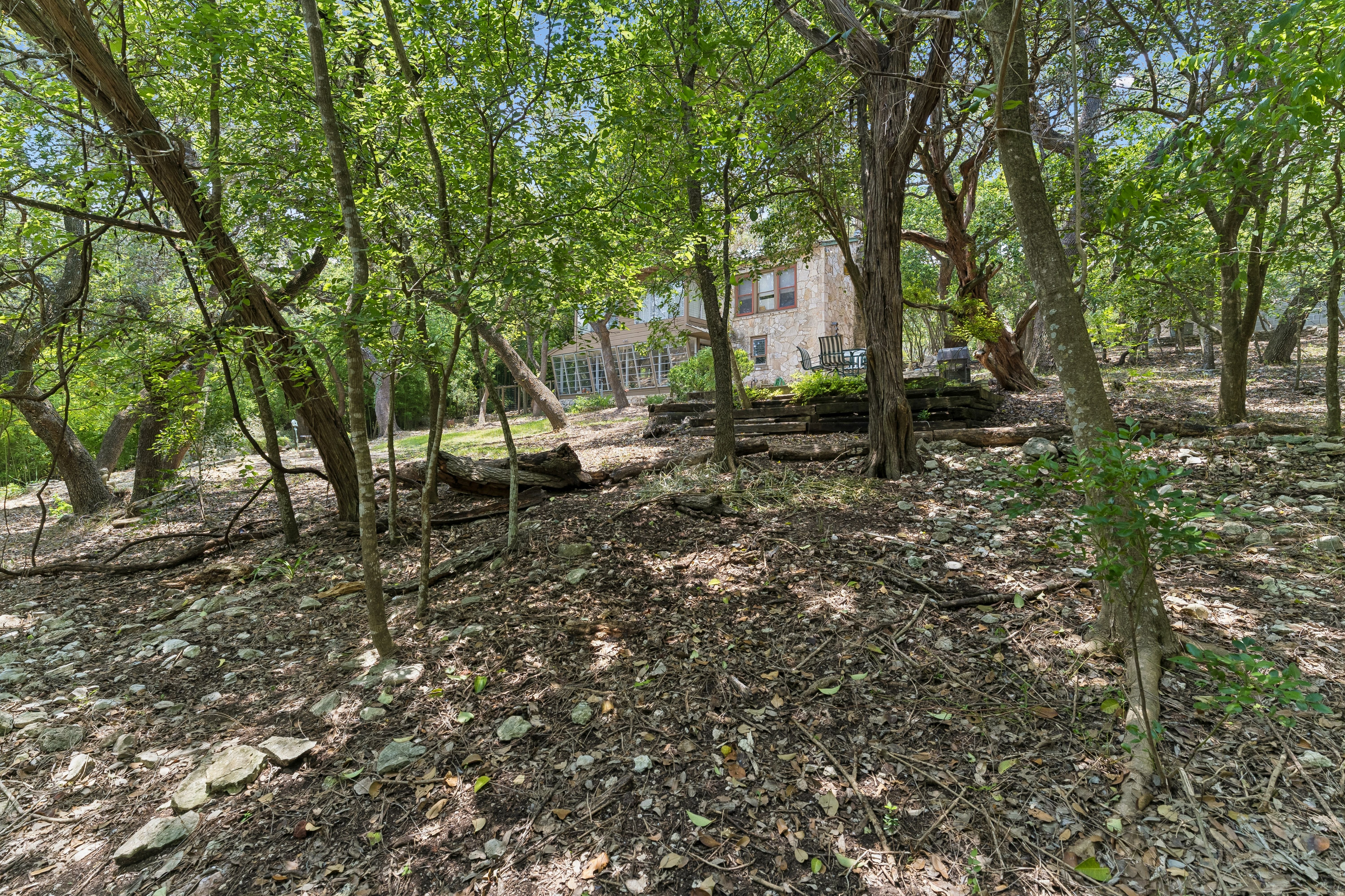  Spanish-Style Historic Woodland Retreat in Helotes - 物件實景