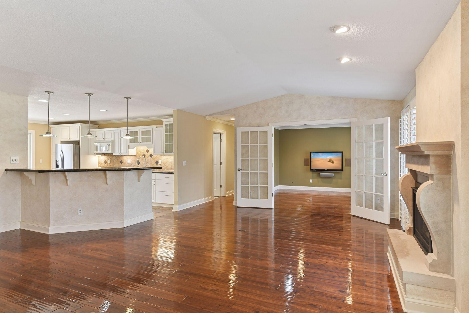 Plymouth, Minnesota, 55447, United States, 2 Bedrooms Bedrooms, ,1 BathroomBathrooms,Residential,For Sale,1995695