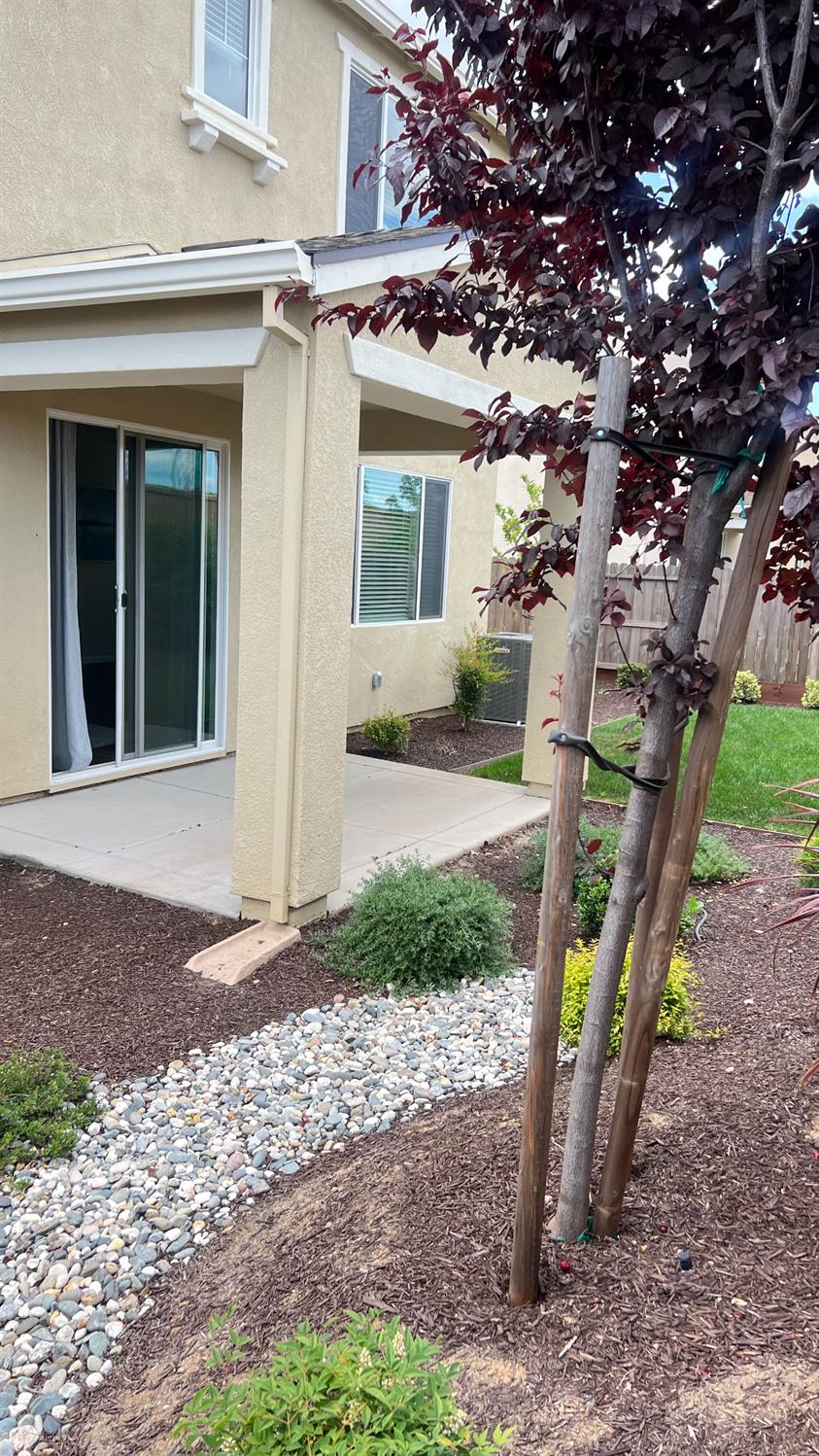 Sacramento, California, 95829, United States, 4 Bedrooms Bedrooms, ,3 BathroomsBathrooms,Residential,For Sale,1932532