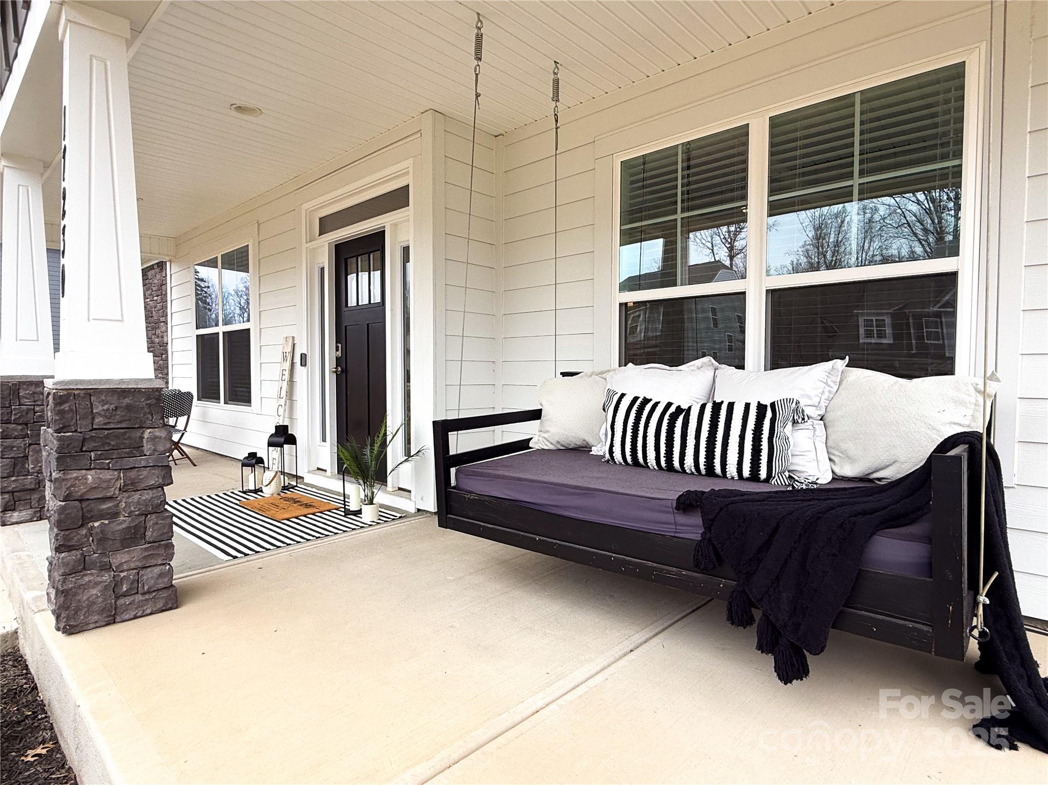 Huntersville, North Carolina, 28078, United States, 6 Bedrooms Bedrooms, ,5 BathroomsBathrooms,Residential,For Sale,1988370