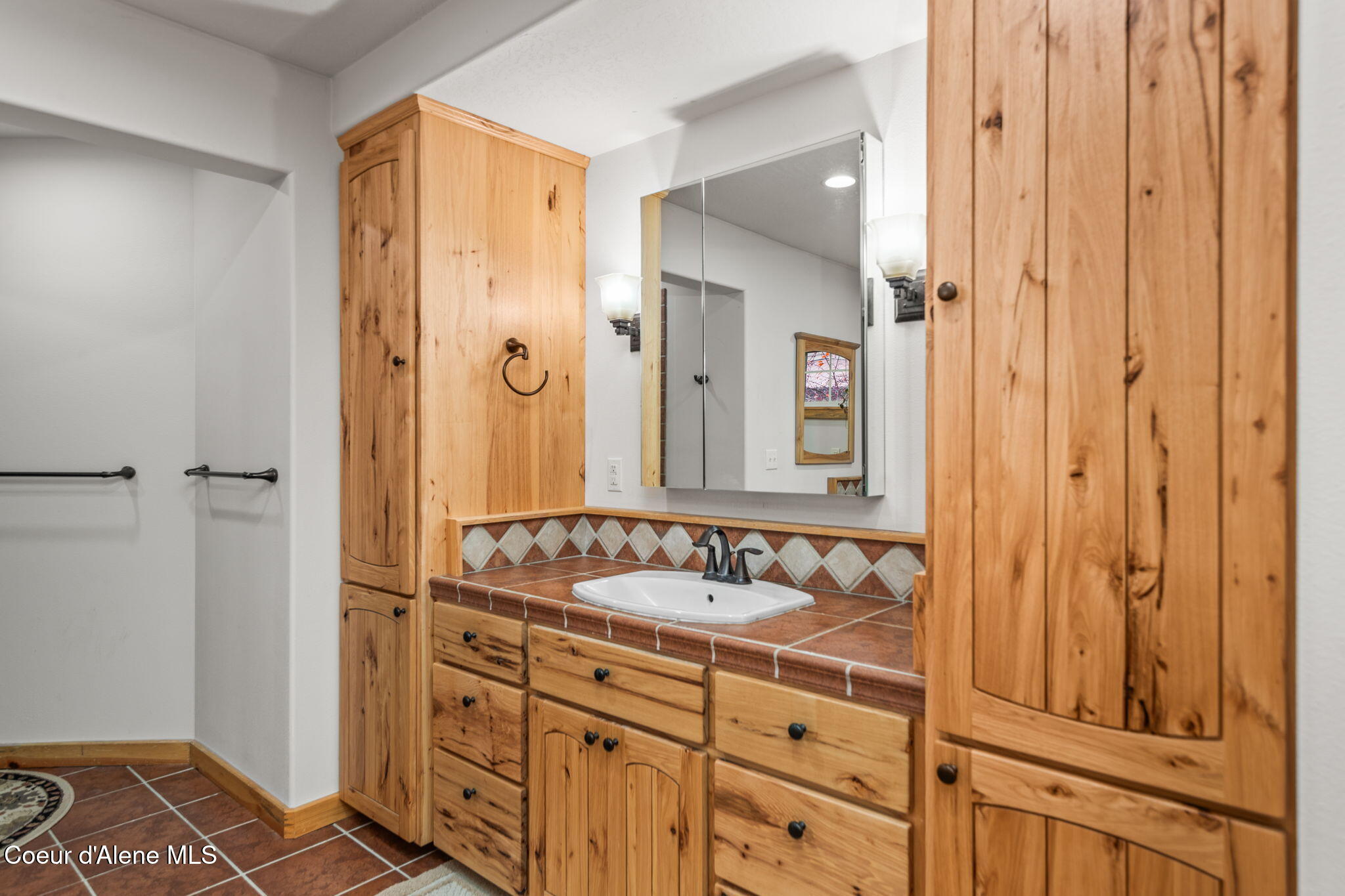 Harrison, Idaho, 83833, United States, 3 Bedrooms Bedrooms, ,Residential,For Sale,1990748