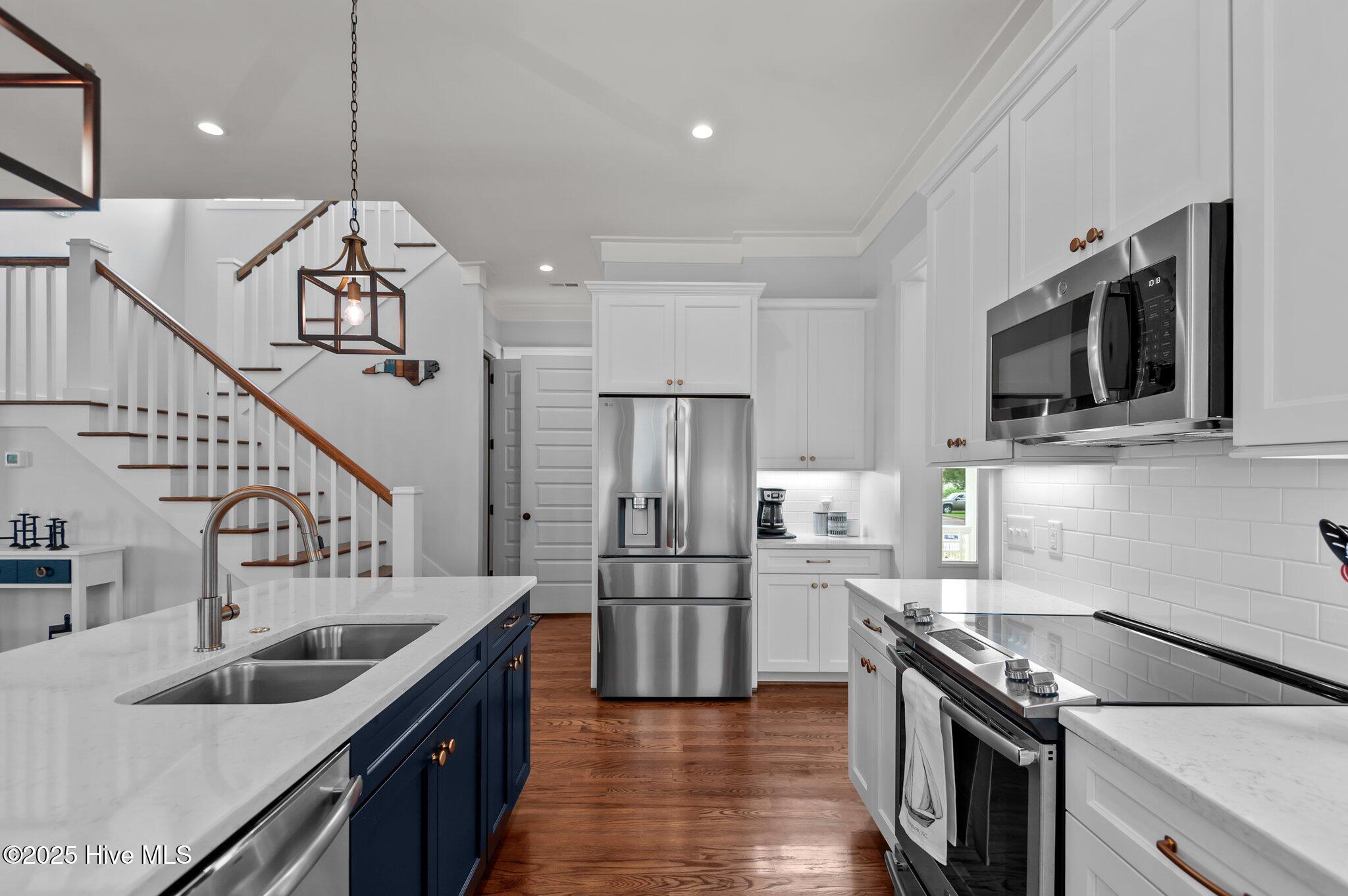Washington, North Carolina, 27889, United States, 3 Bedrooms Bedrooms, ,3 BathroomsBathrooms,Residential,For Sale,1819850