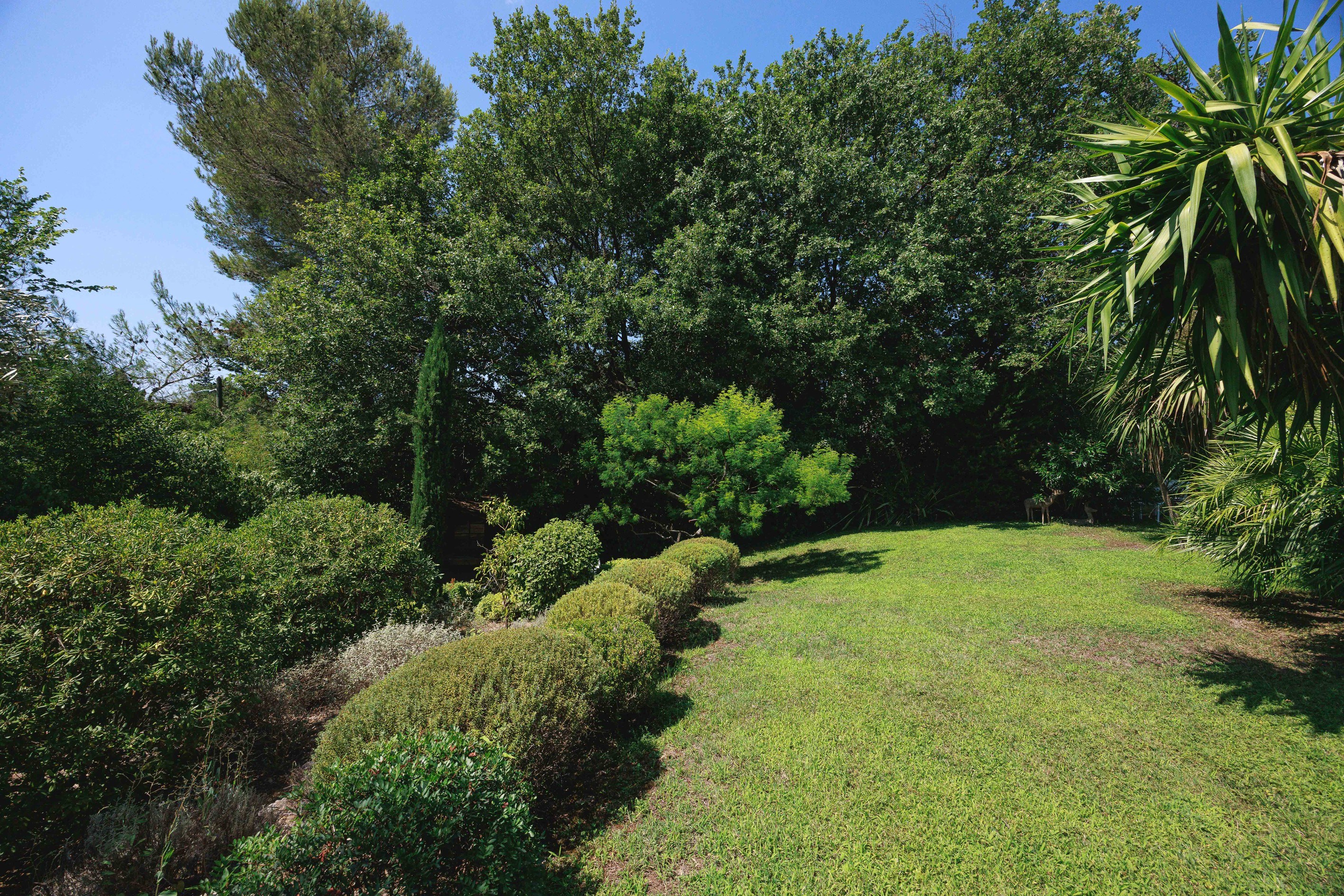  Charming 6-bedroom villa with pool on a 2,108 m² plot - 物件實景