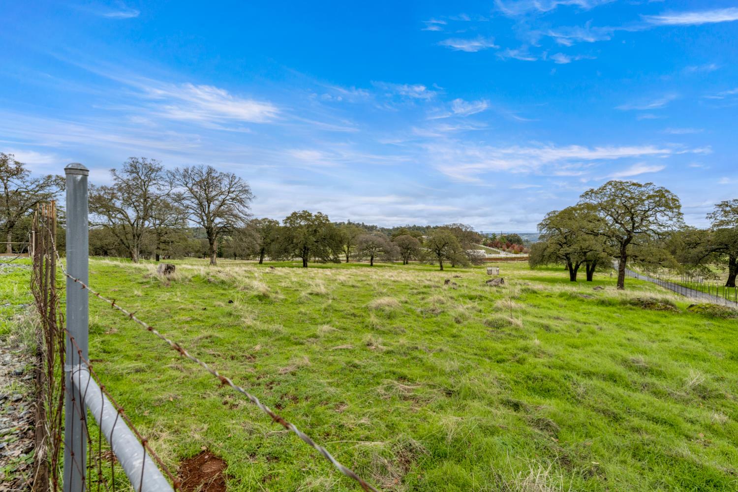 Shingle Springs, California, 95682, United States, 3 Bedrooms Bedrooms, ,3 BathroomsBathrooms,Residential,For Sale,1997420