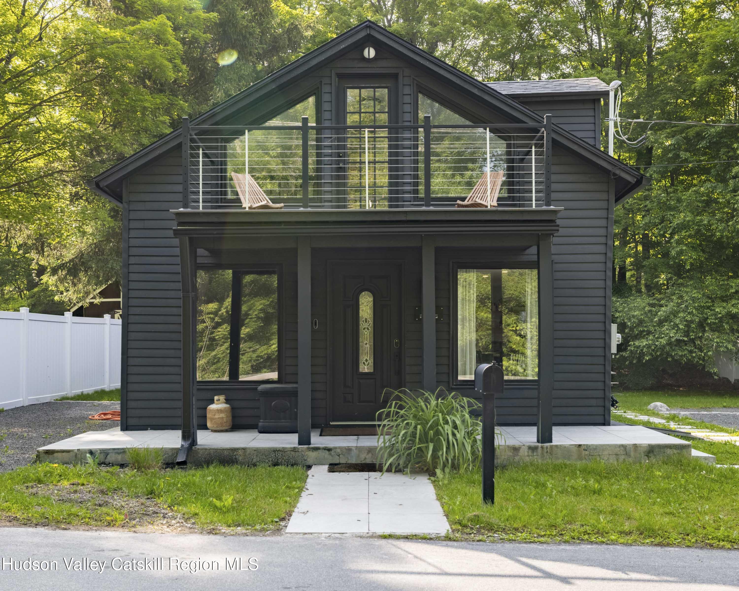 Windham, New York, 12496, United States, 3 Bedrooms Bedrooms, ,3 BathroomsBathrooms,Residential,For Sale,1850015