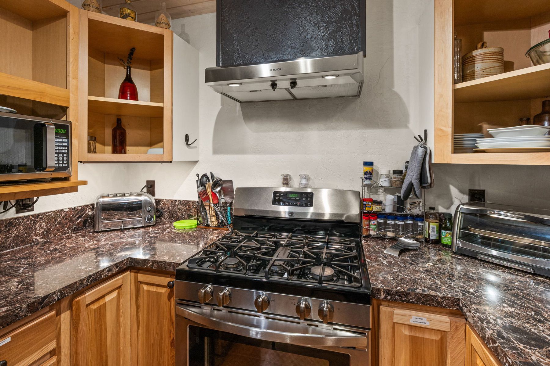  708 US Highway 212 W - 物件實景