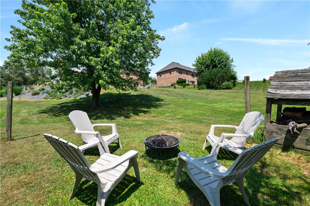 Penn Twp, Pennsylvania, 15642, United States, 5 Bedrooms Bedrooms, ,4 BathroomsBathrooms,Residential,For Sale,2001682