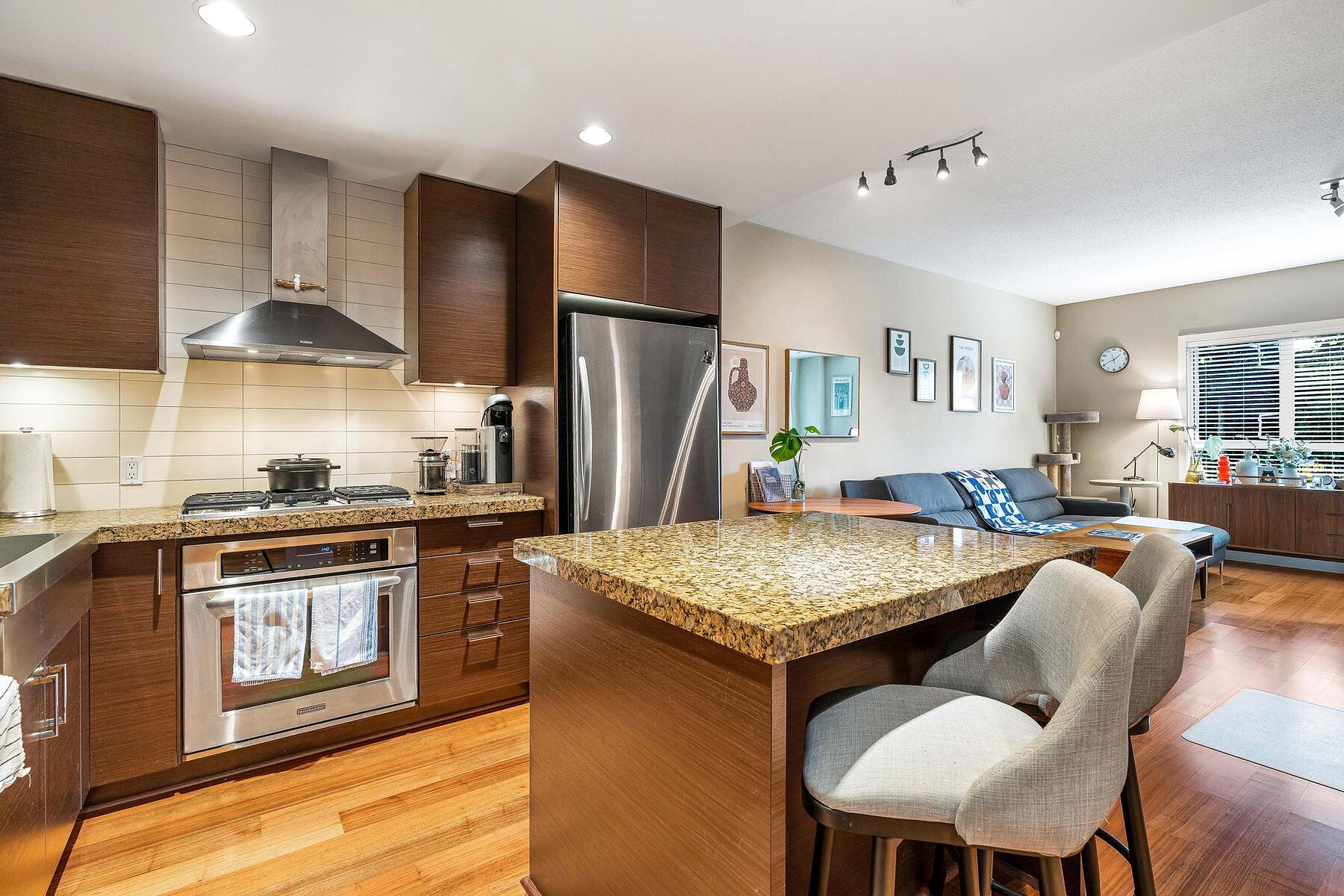  Stunning Bear Mountain Condo - 物件實景