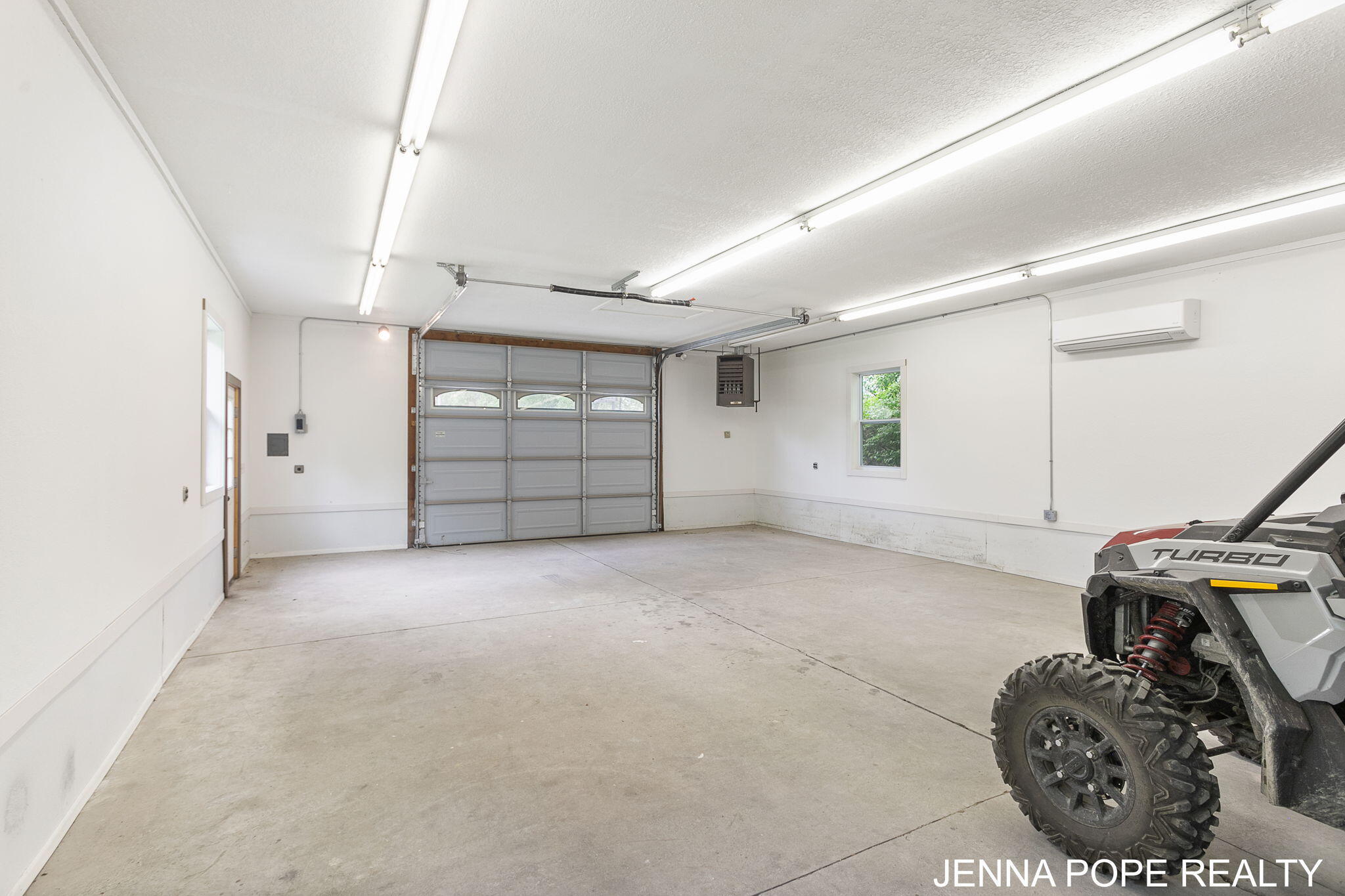 Marne, Michigan, 49435, United States, 3 Bedrooms Bedrooms, ,2 BathroomsBathrooms,Residential,For Sale,1826761