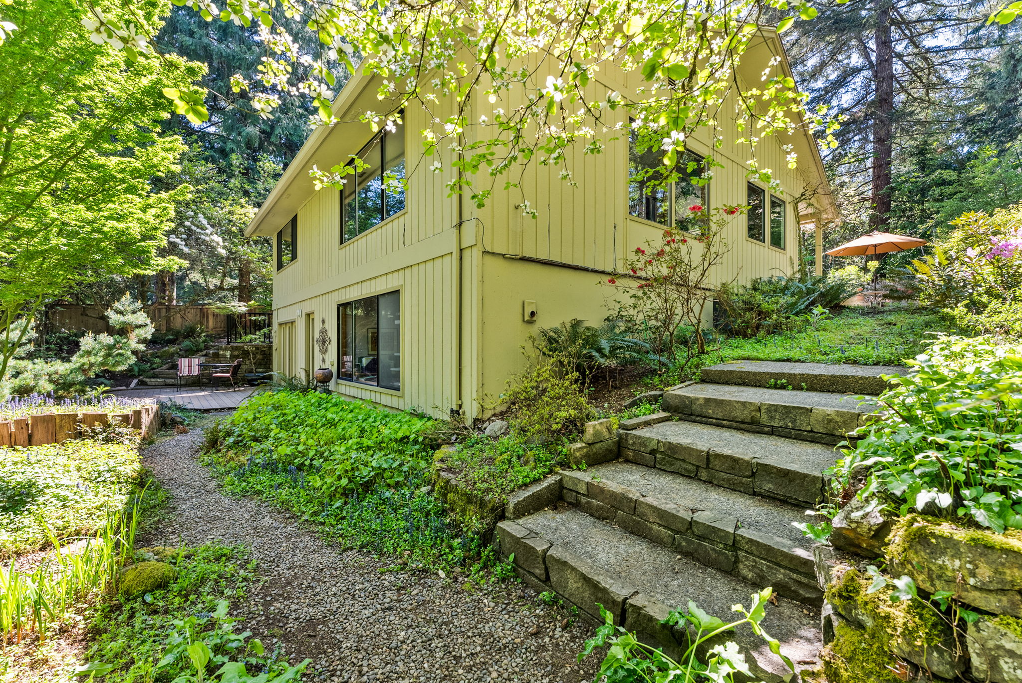  2511 Crestline Drive NW Olympia, WA 98502 - 物件實景
