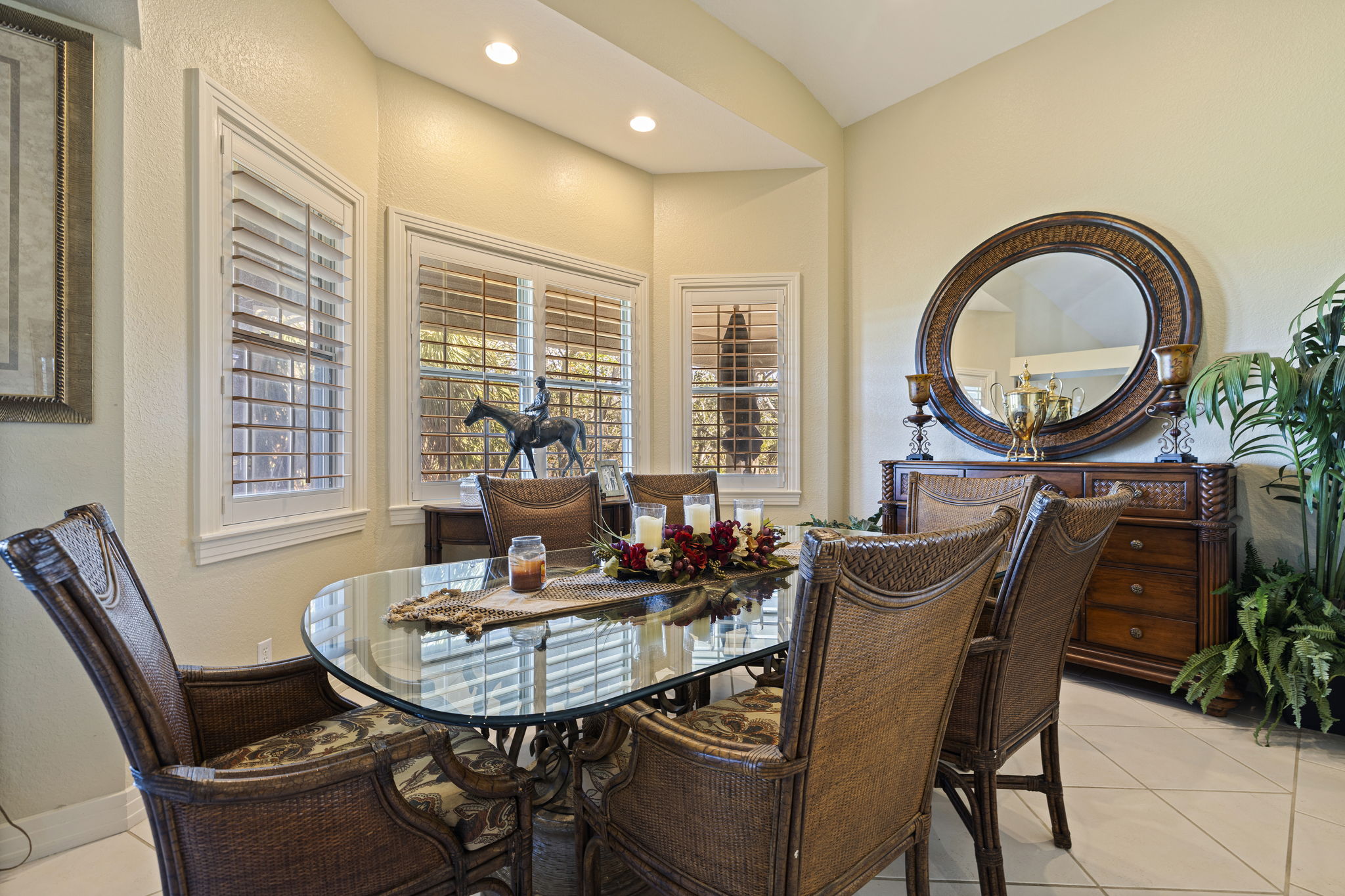 Tierra Verde, Florida, 33715, United States, 4 Bedrooms Bedrooms, ,5 BathroomsBathrooms,Residential,For Sale,1990775