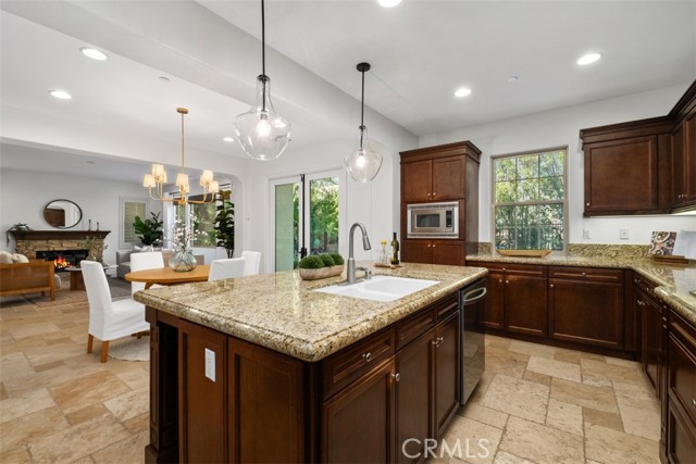 San Clemente, California, 92673, United States, 4 Bedrooms Bedrooms, ,2 BathroomsBathrooms,Residential,For Sale,1978442