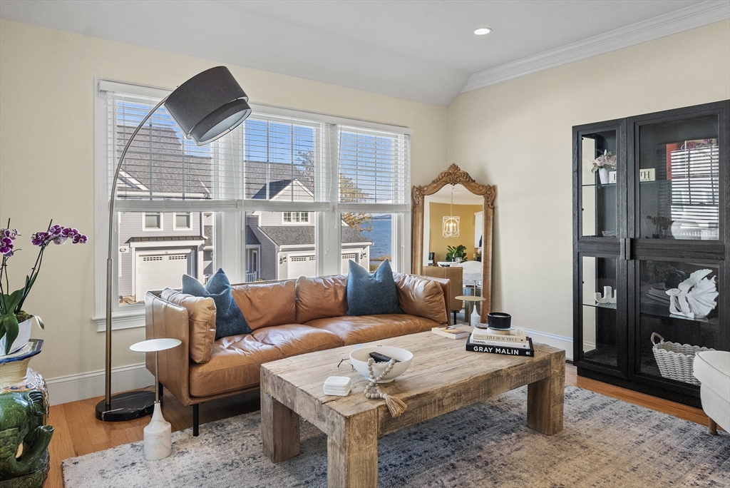 Plymouth, Massachusetts, 02360, United States, 2 Bedrooms Bedrooms, ,3 BathroomsBathrooms,Residential,For Sale,1999715