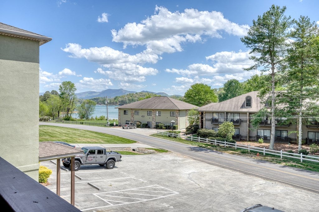 Lakeview Dr, Young Harris, GA 30582 #1