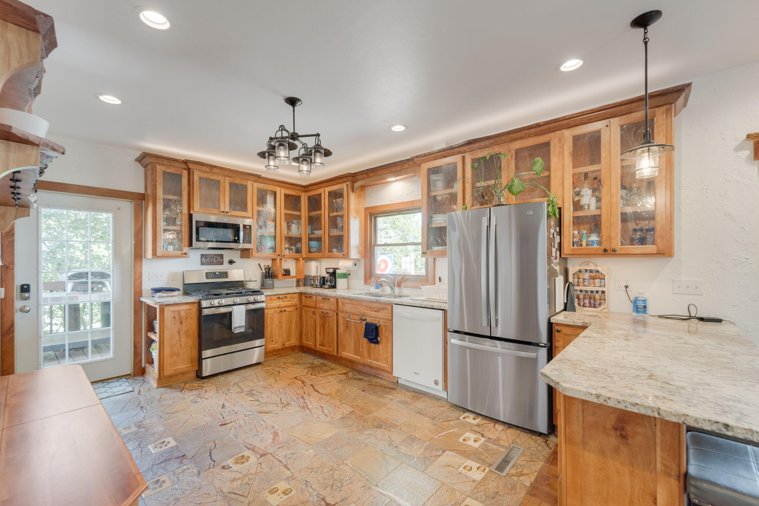 Burlington, Wisconsin, 53105, United States, 4 Bedrooms Bedrooms, ,3 BathroomsBathrooms,Residential,For Sale,1885300