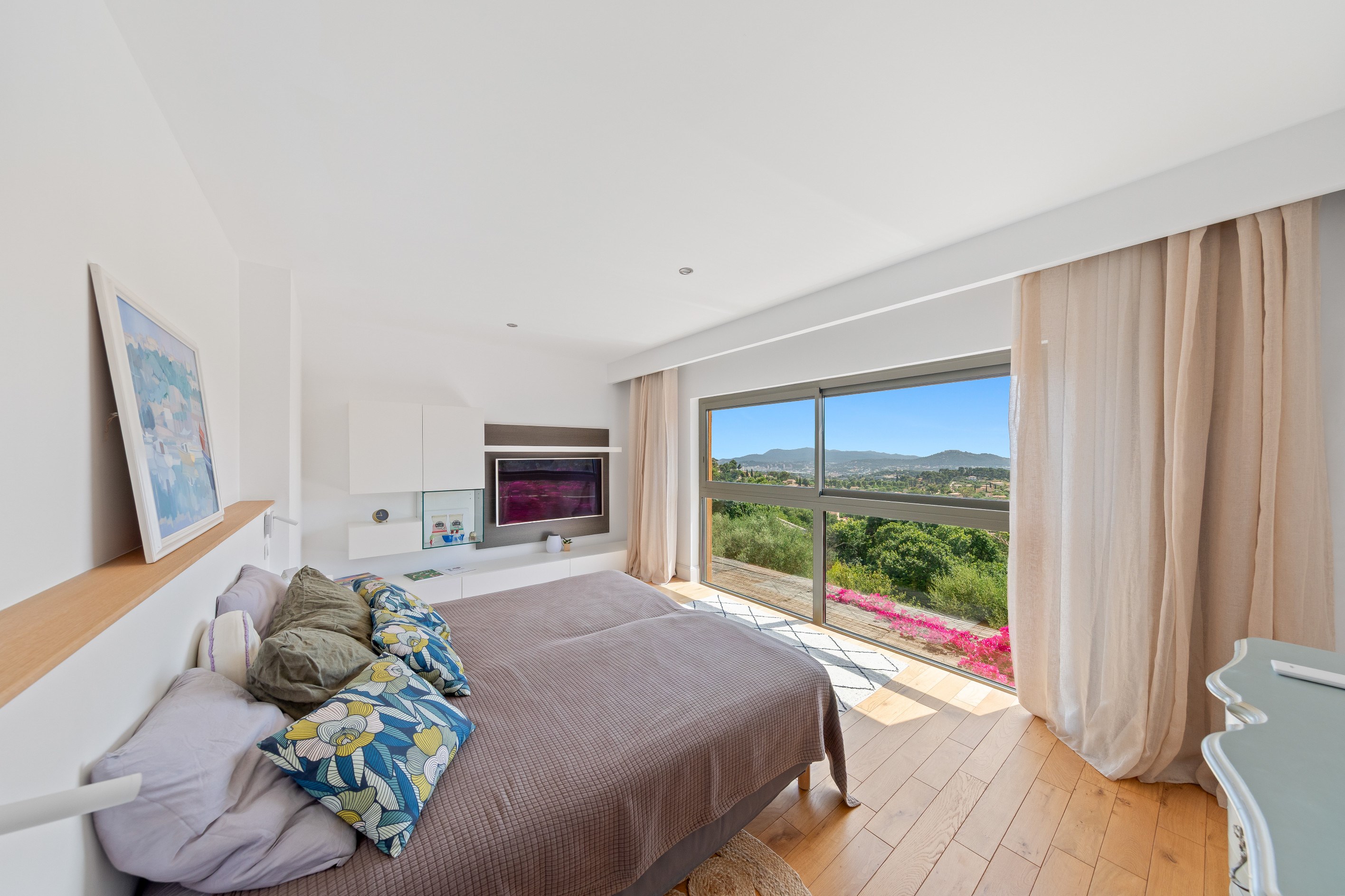  Ollioules, Faveyrolles – Family Villa with Swimming Pool and Sea Views - 物件實景