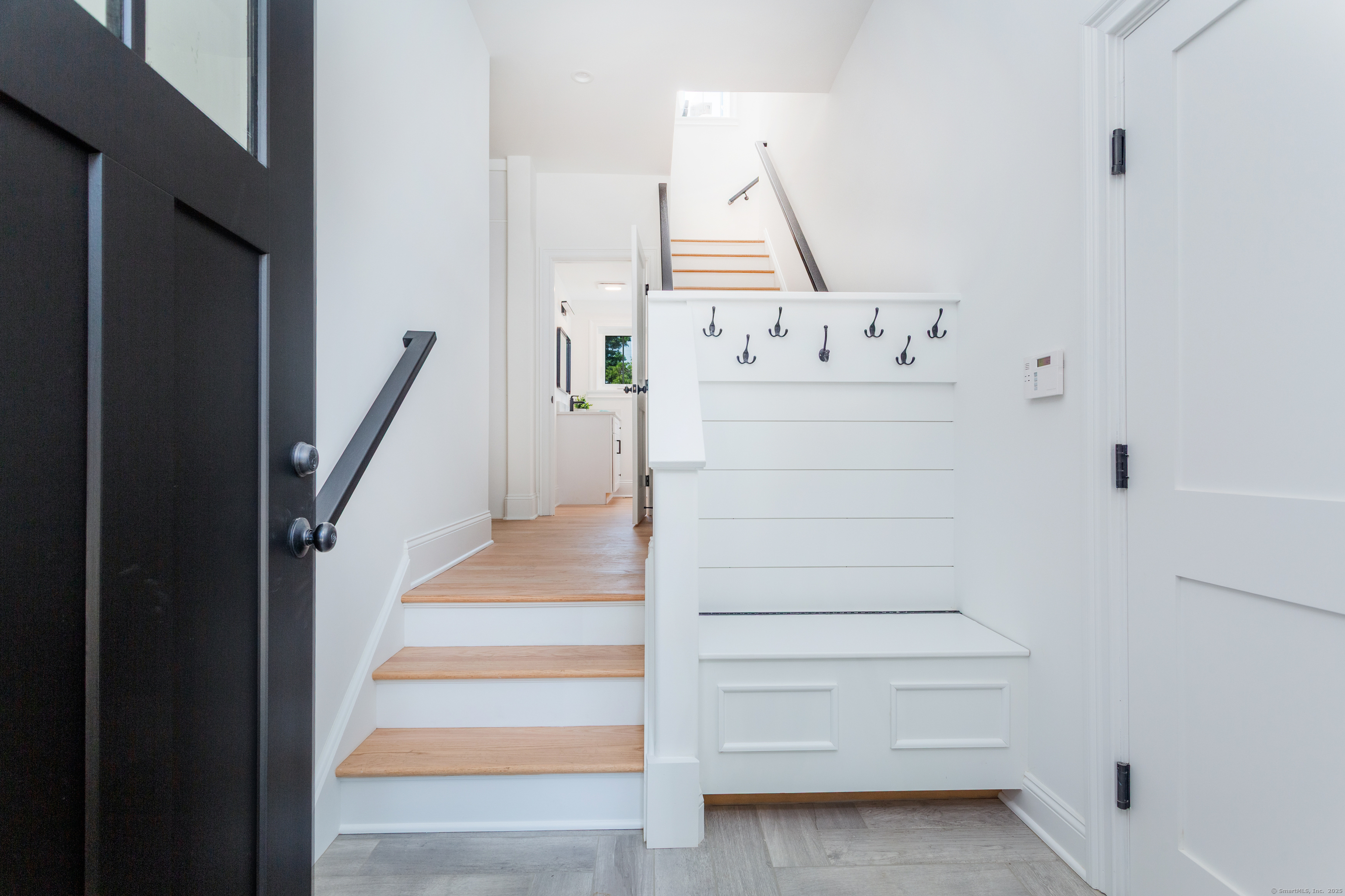 Stratford, Connecticut, 06614, United States, 4 Bedrooms Bedrooms, ,3 BathroomsBathrooms,Residential,For Sale,1988044