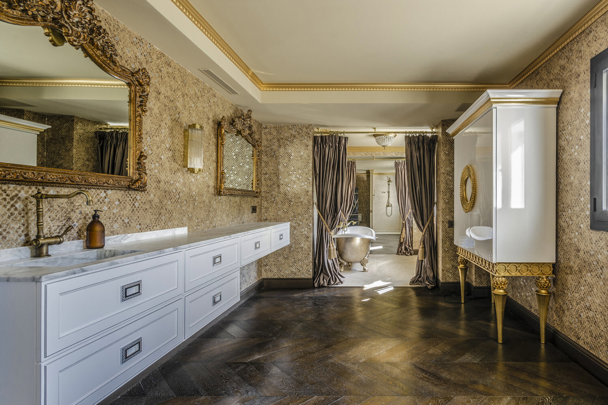 Newly built French style palace in Pedralbes - 物件實景