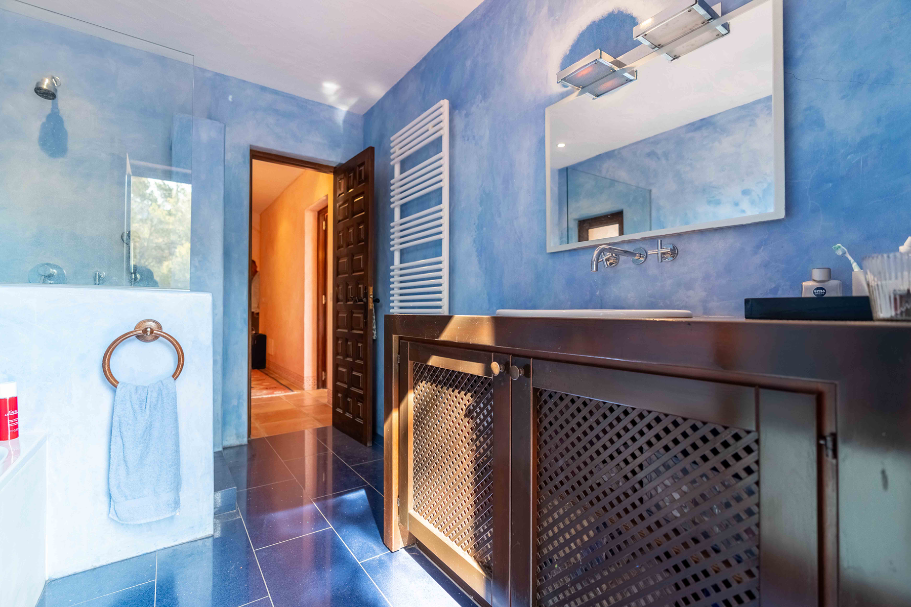  Renovated villa with sea views in Es Cubells, Ibiza - 物件實景