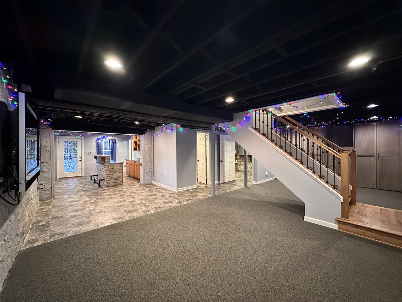 Bowling Green, Kentucky, 42103, United States, 4 Bedrooms Bedrooms, ,5 BathroomsBathrooms,Residential,For Sale,1991633