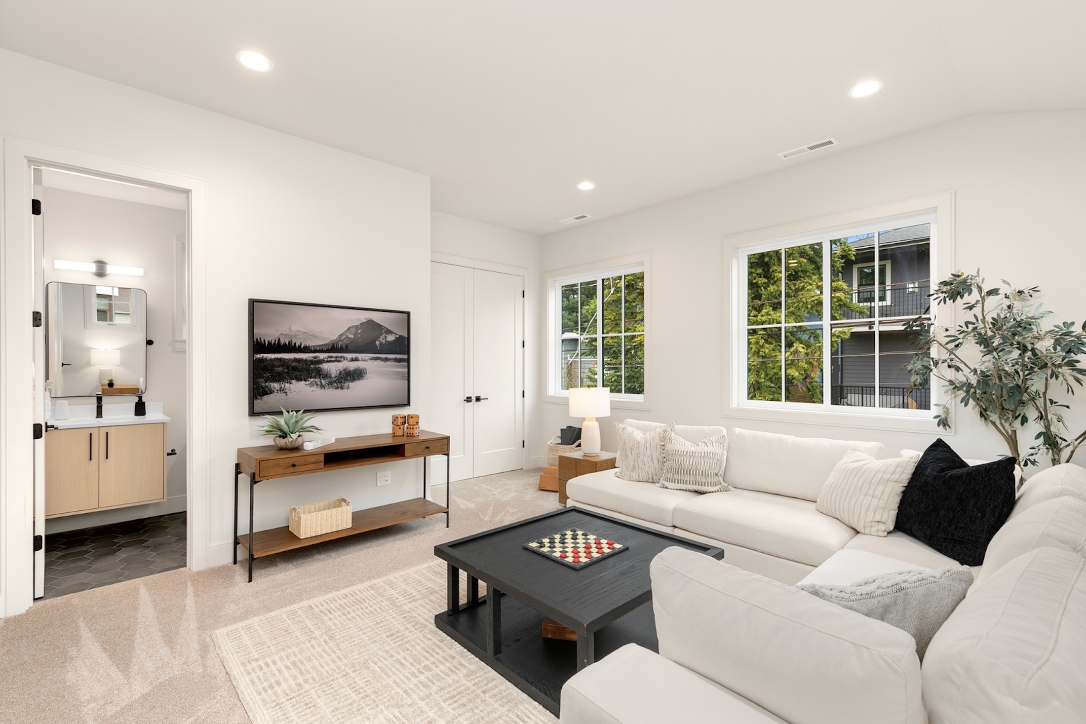  Bryant Luxury Living - 物件實景