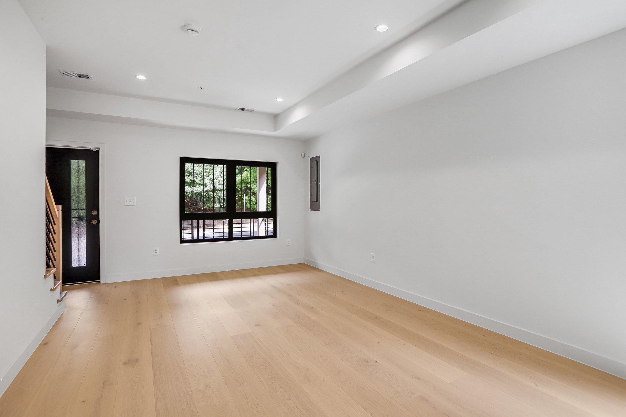  1202 Eastern Avenue NE, Washington, DC, 20019 - 物件實景