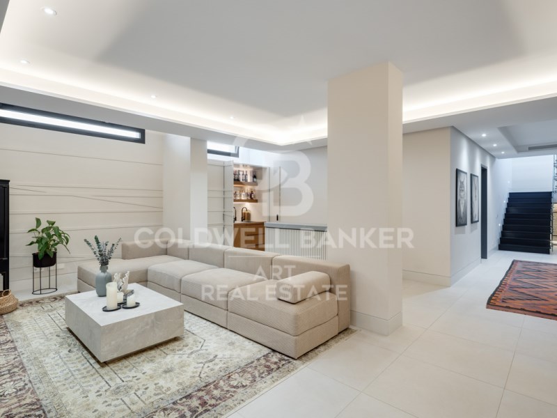 Marbella, Andalusia, ES, 5 Bedrooms Bedrooms, ,5 BathroomsBathrooms,Residential,For Sale,1766587