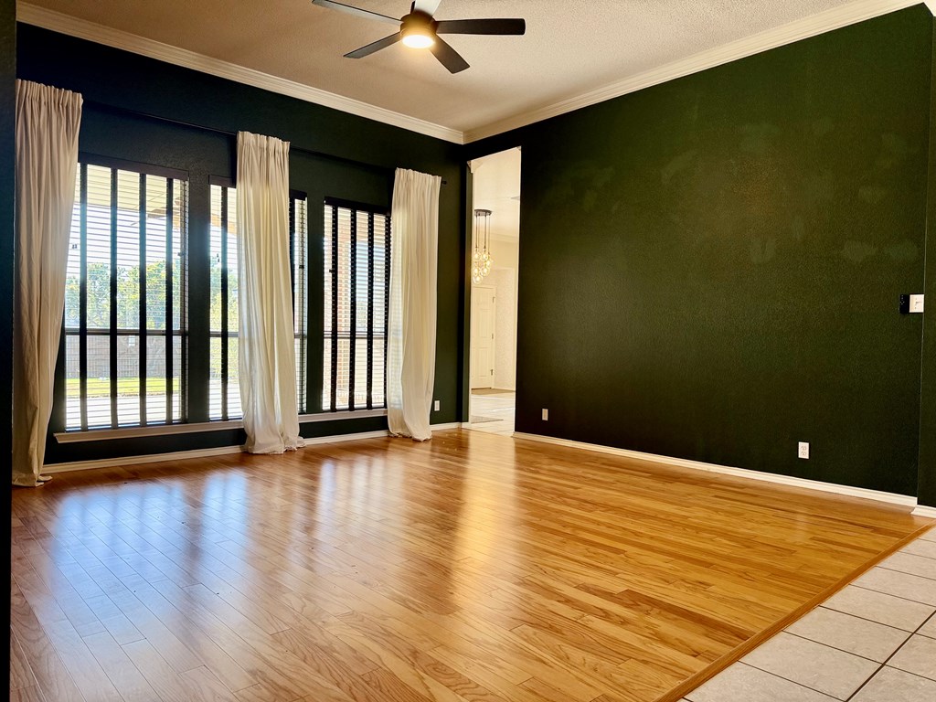 Midland, Texas, 79707, United States, 4 Bedrooms Bedrooms, ,3 BathroomsBathrooms,Residential,For Sale,1993878