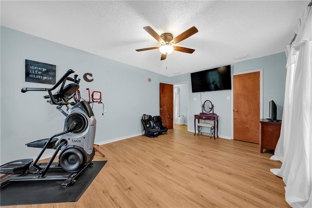 Grand Bay, Alabama, 36541, United States, 5 Bedrooms Bedrooms, ,3 BathroomsBathrooms,Residential,For Sale,2000990