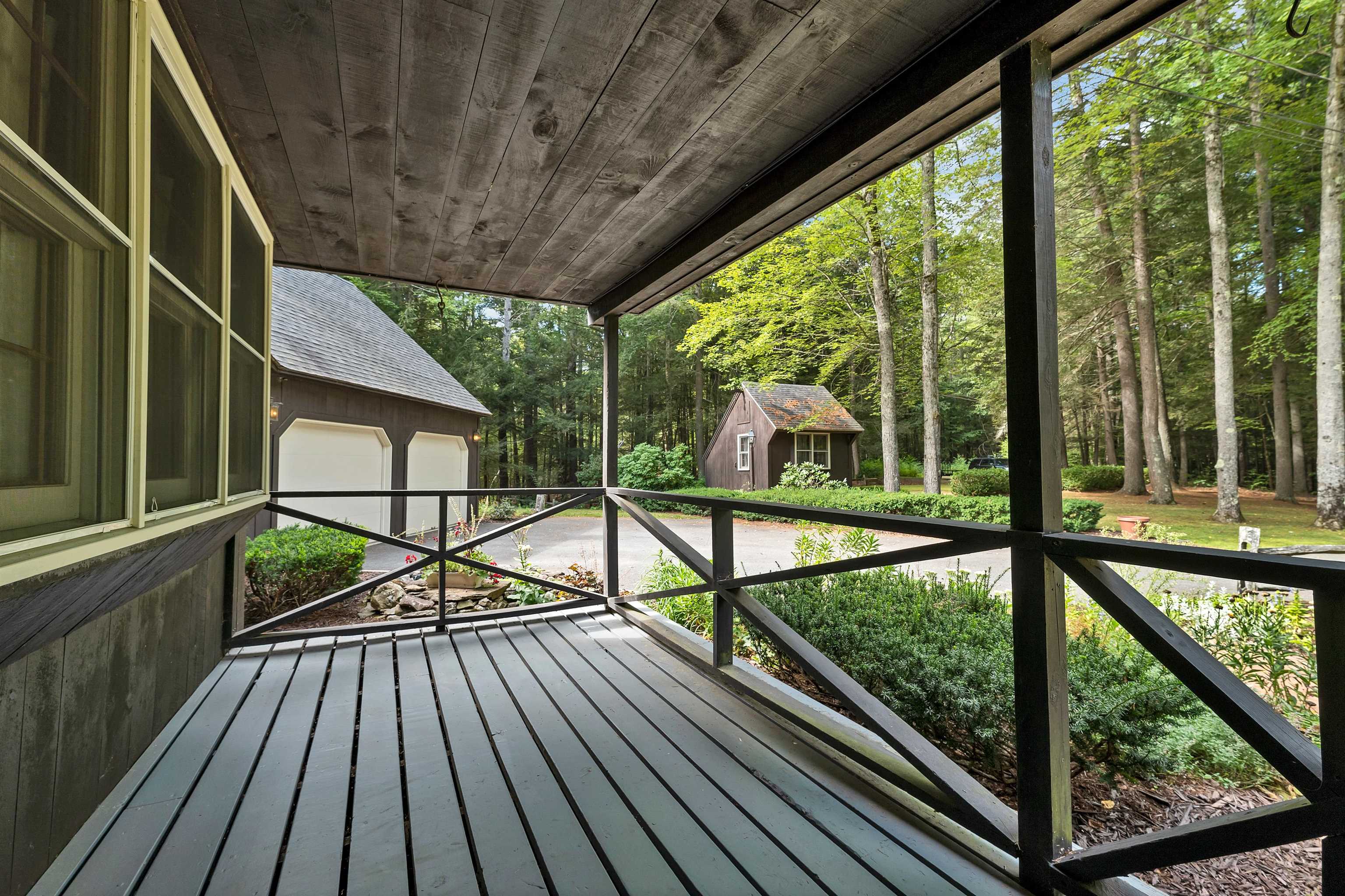 Chesterfield, New Hampshire, 03466, United States, 4 Bedrooms Bedrooms, ,2 BathroomsBathrooms,Residential,For Sale,1934189