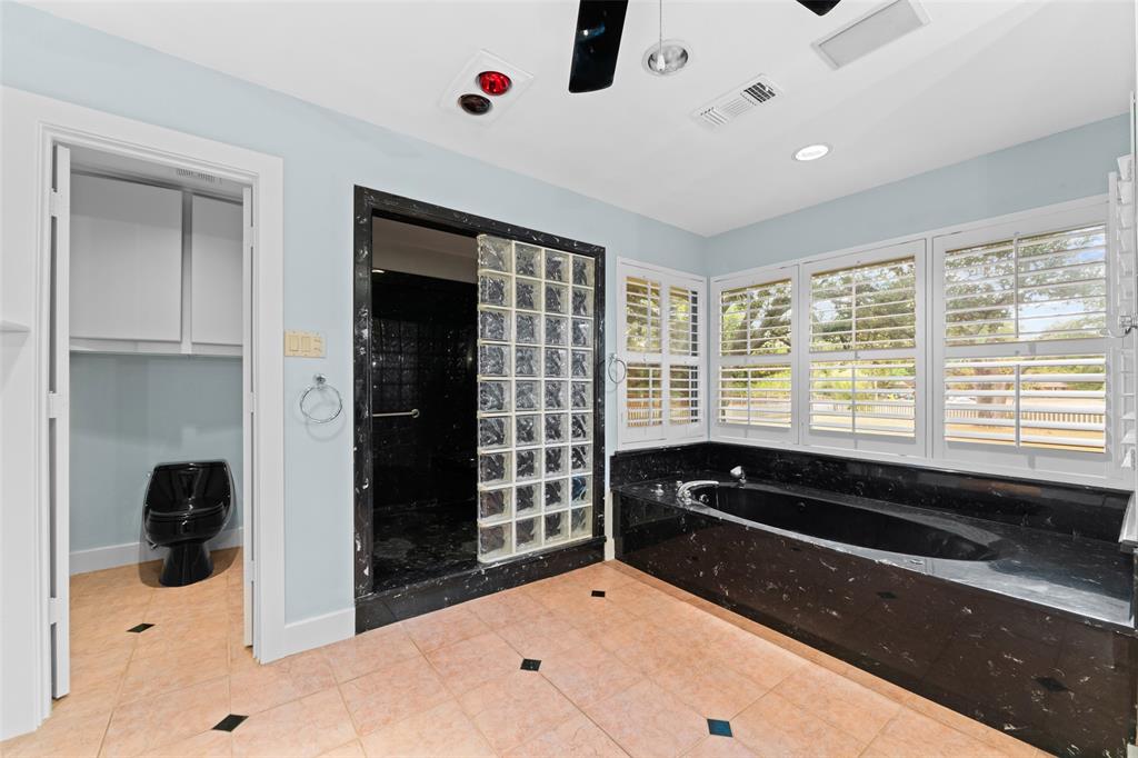 Duncanville, Texas, 75137, United States, 4 Bedrooms Bedrooms, ,3 BathroomsBathrooms,Residential,For Sale,1993899