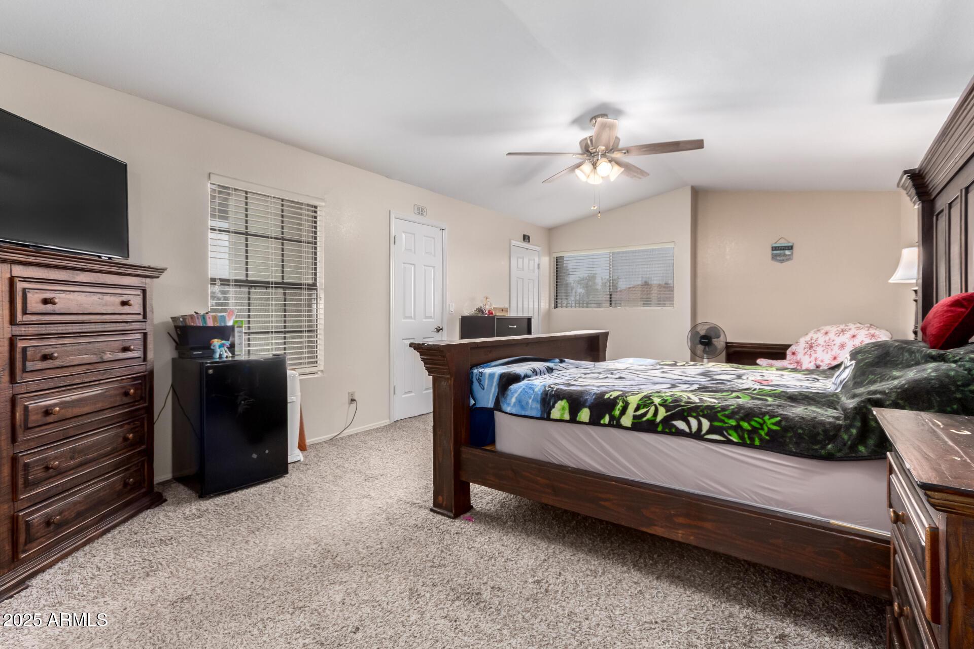 Glendale, Arizona, 85302, United States, 4 Bedrooms Bedrooms, ,4 BathroomsBathrooms,Residential,For Sale,1977849