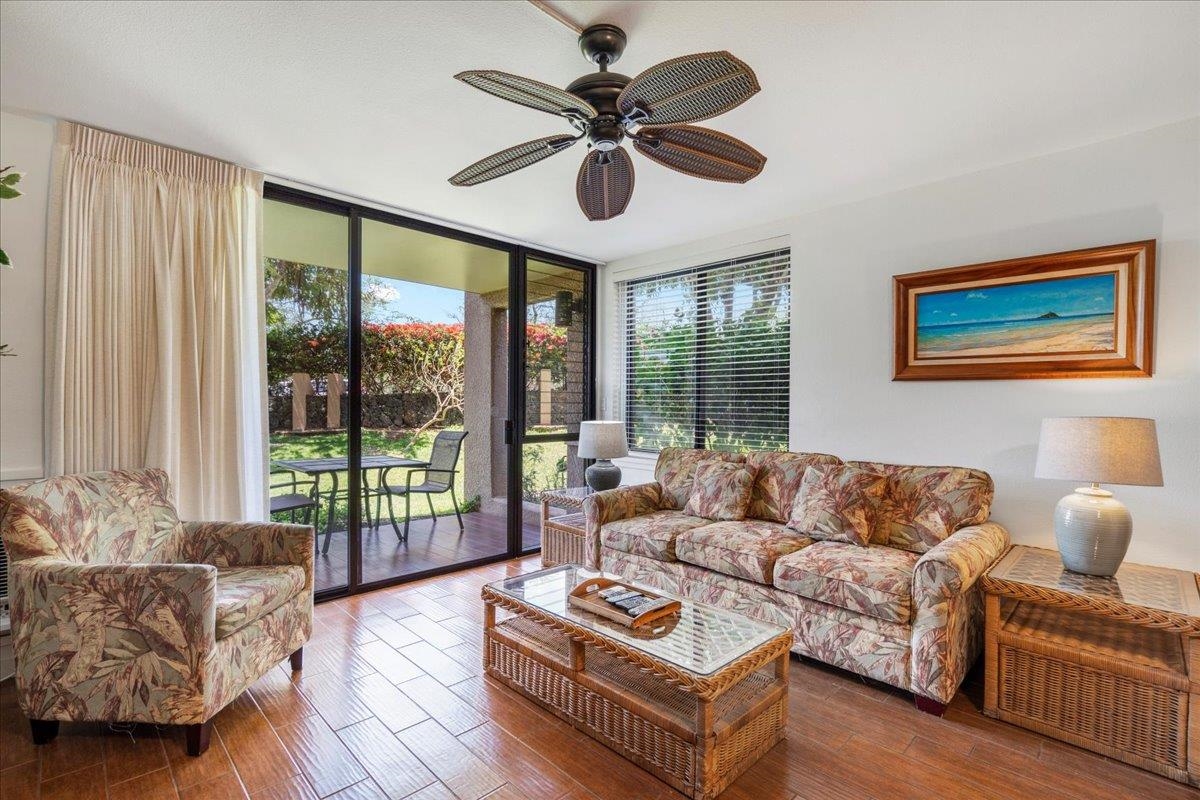 Kihei, Hawaii, 96753, United States, 1 Bedroom Bedrooms, ,2 BathroomsBathrooms,Residential,For Sale,1973982