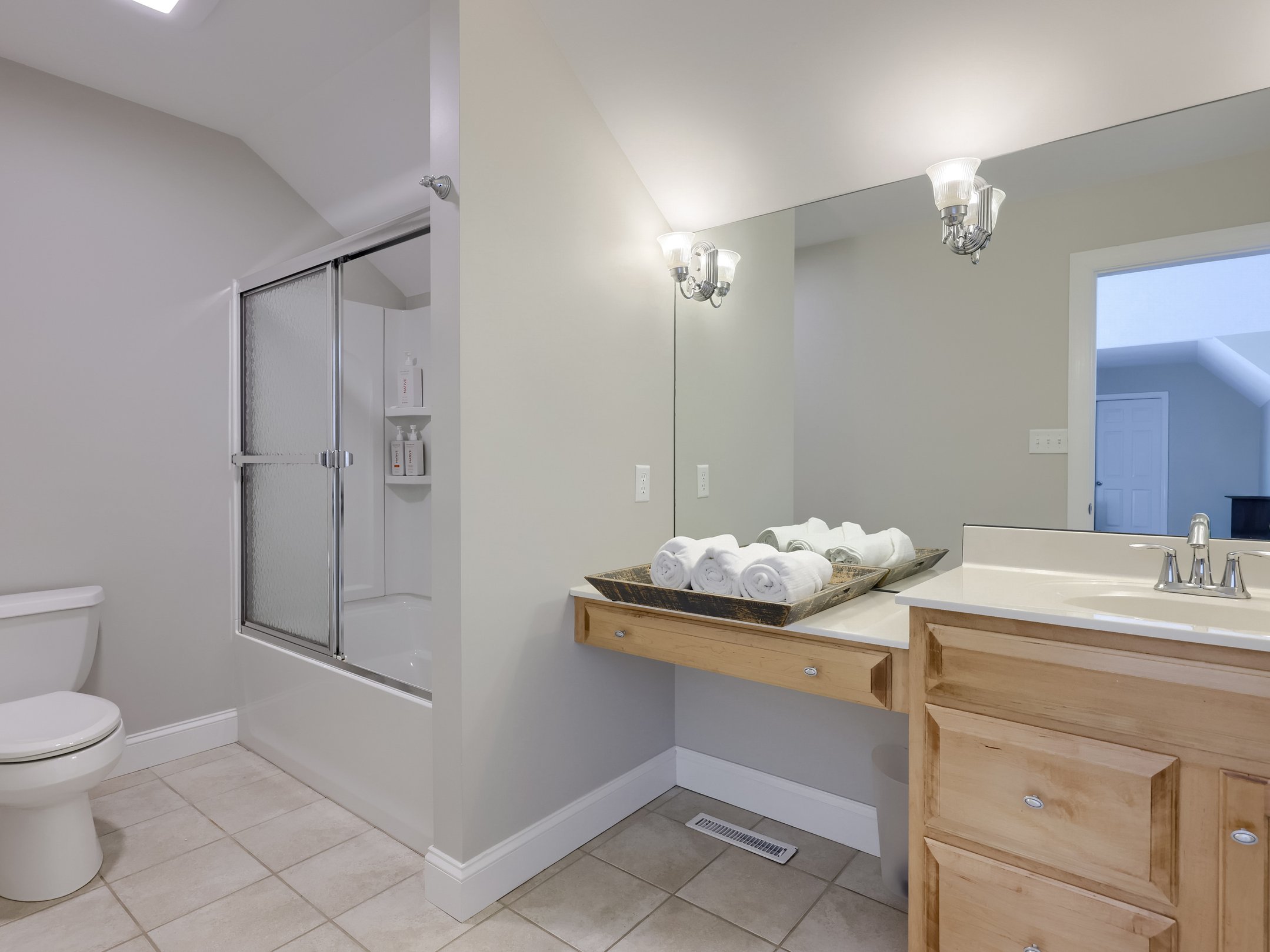  373 N Farm Dr, Lititz, PA 17543 - 物件實景