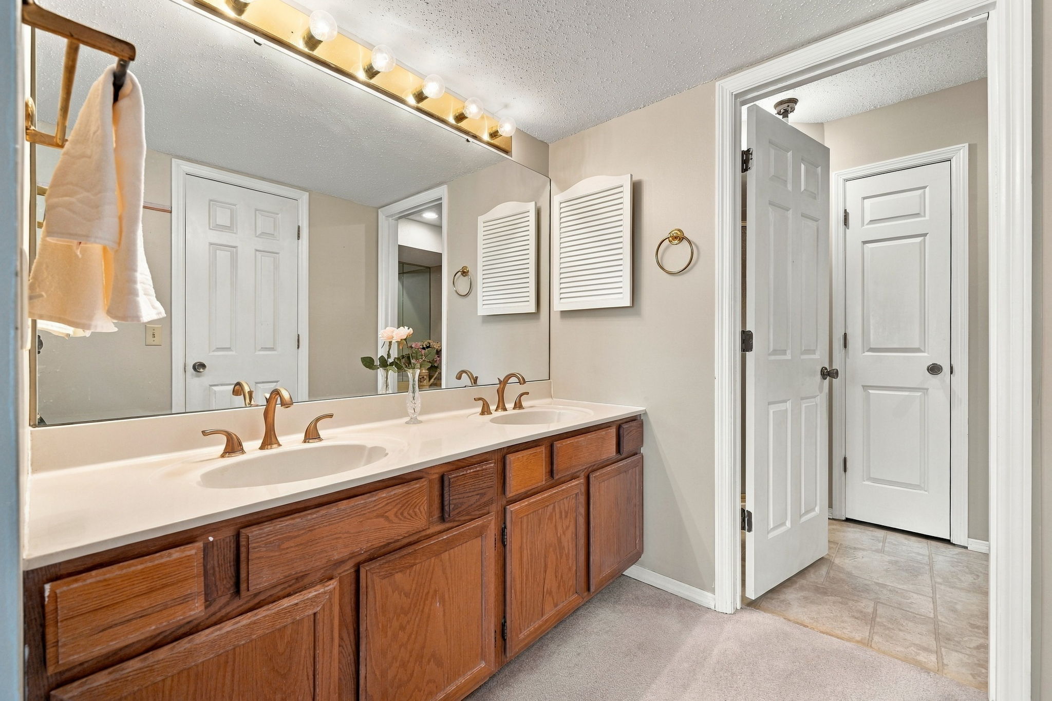  1010 Thoreau Court, St. Louis, MO 63146 - 物件實景