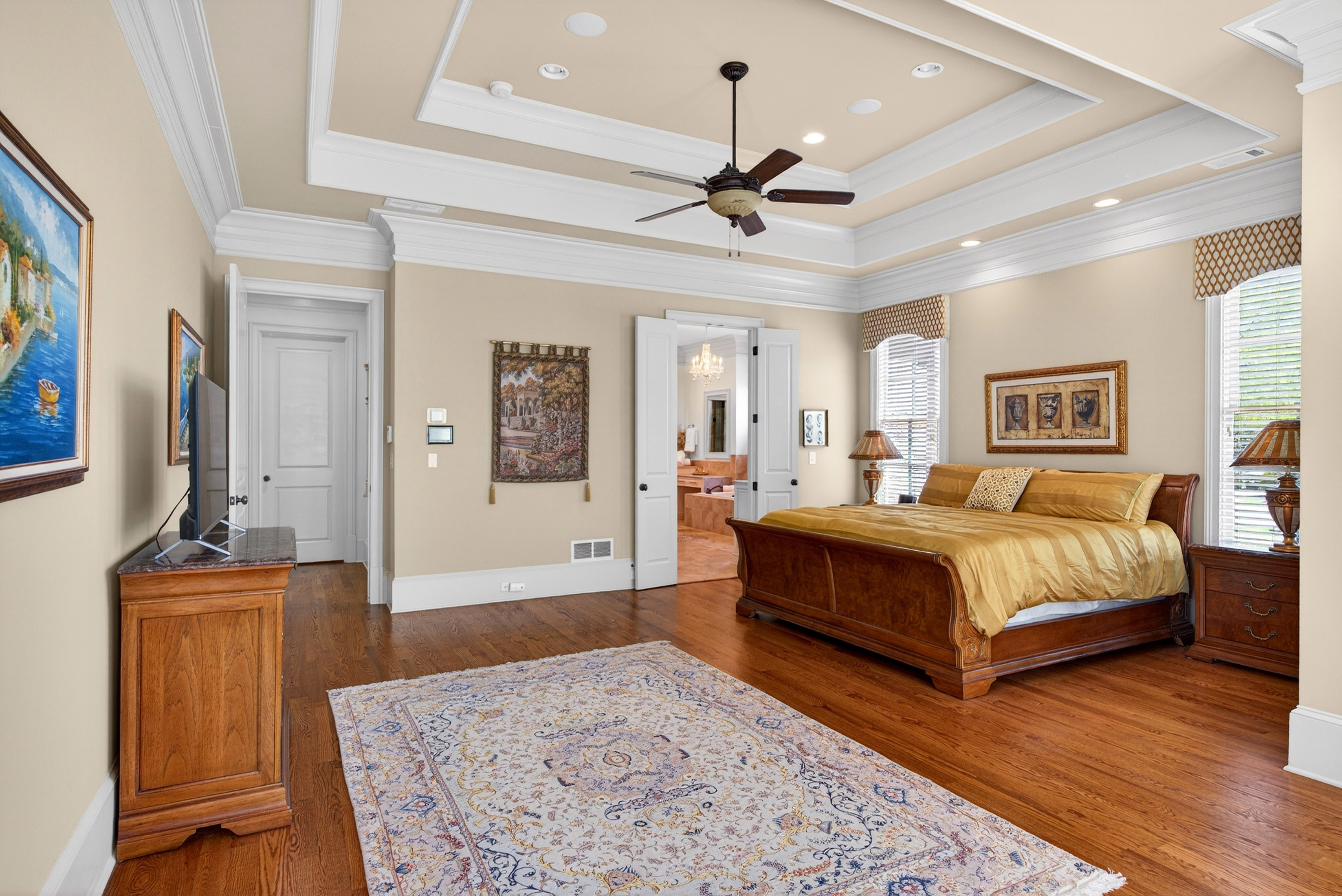  Luxury French Estate with Sweeping Golf Course Views - 物件實景