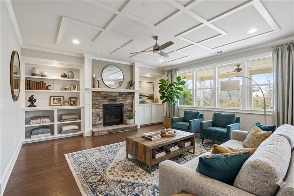 Alpharetta, Georgia, 30004, United States, 5 Bedrooms Bedrooms, ,4 BathroomsBathrooms,Residential,For Sale,2030303