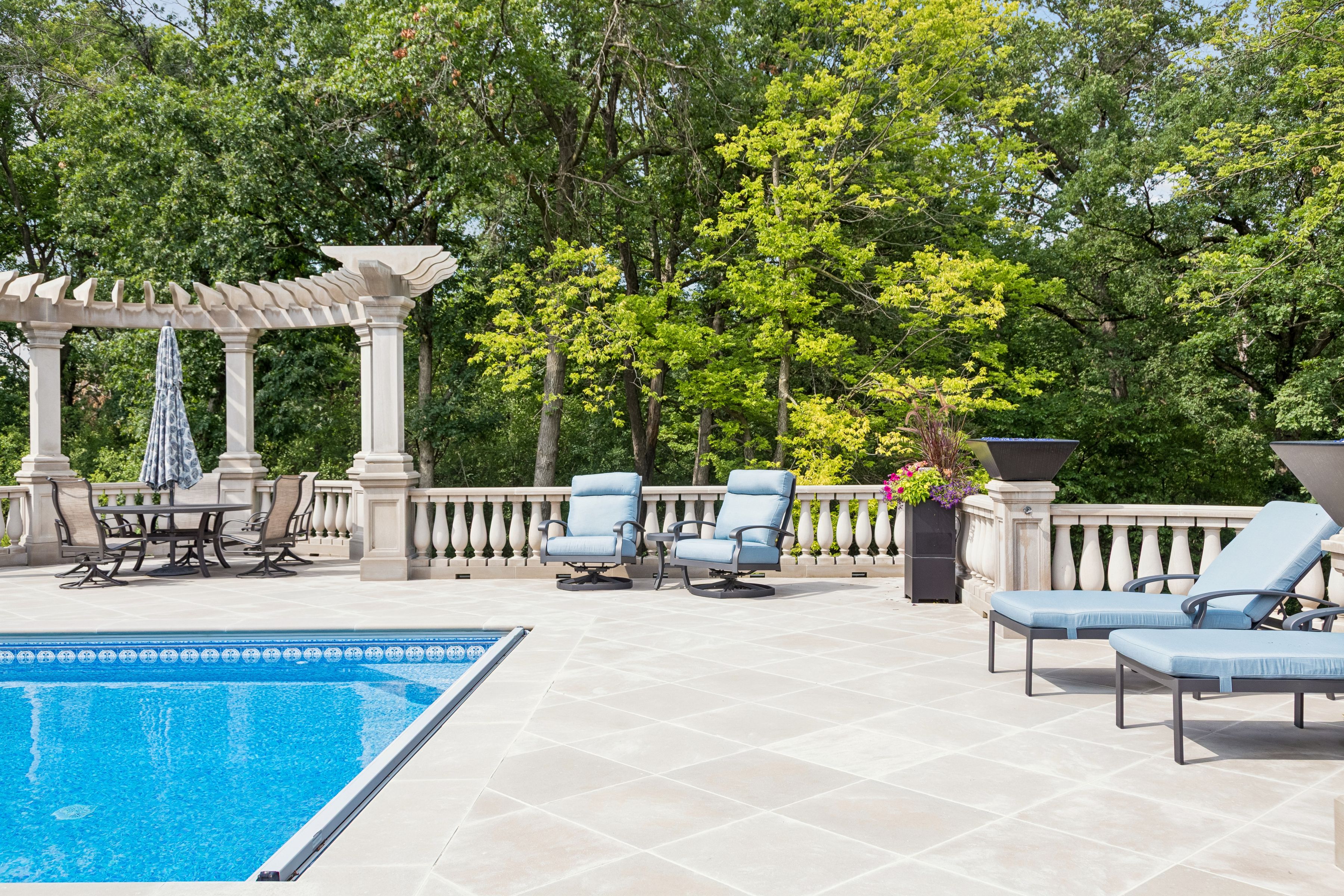  Timeless Elegance on a Private North Oaks Setting - 物件實景