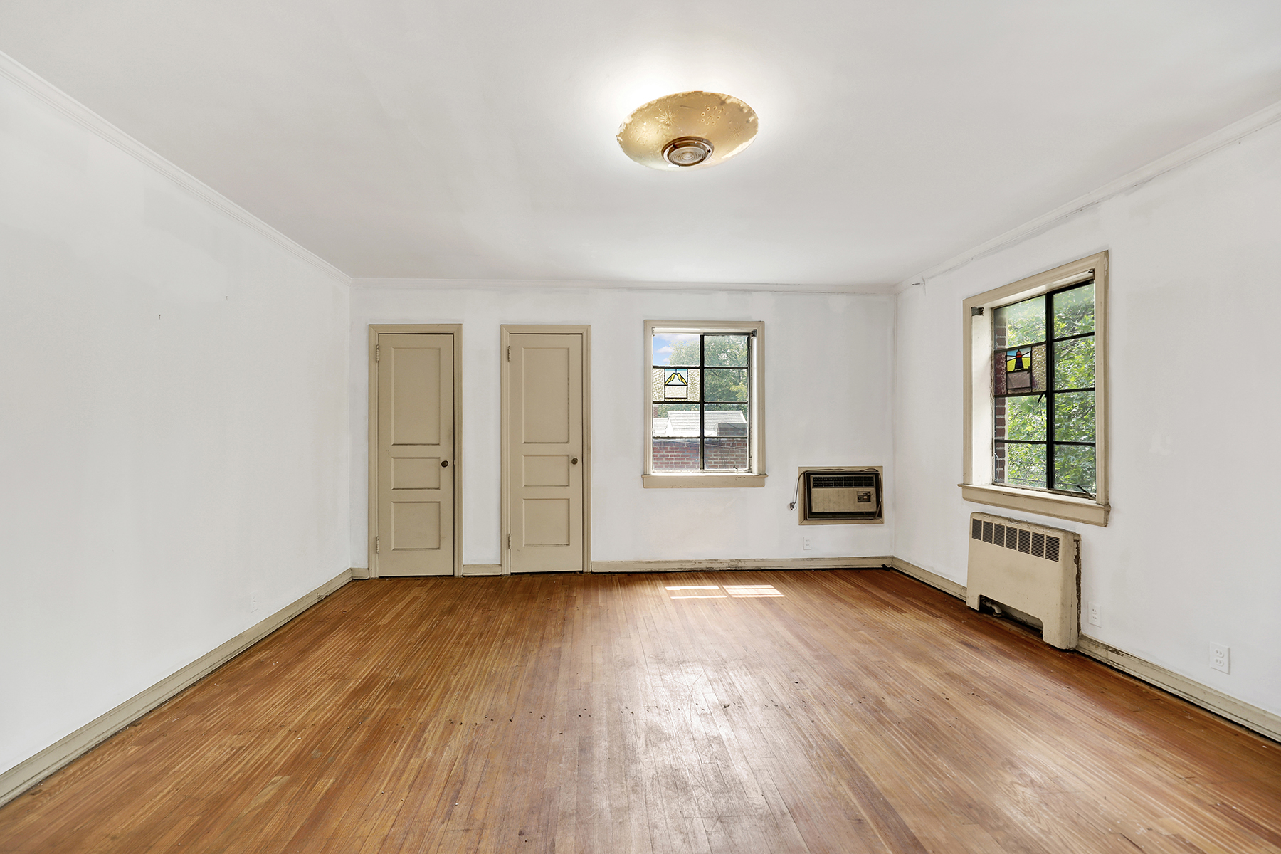 Brooklyn, New York, 11229, United States, 4 Bedrooms Bedrooms, ,3 BathroomsBathrooms,Residential,For Sale,1895272