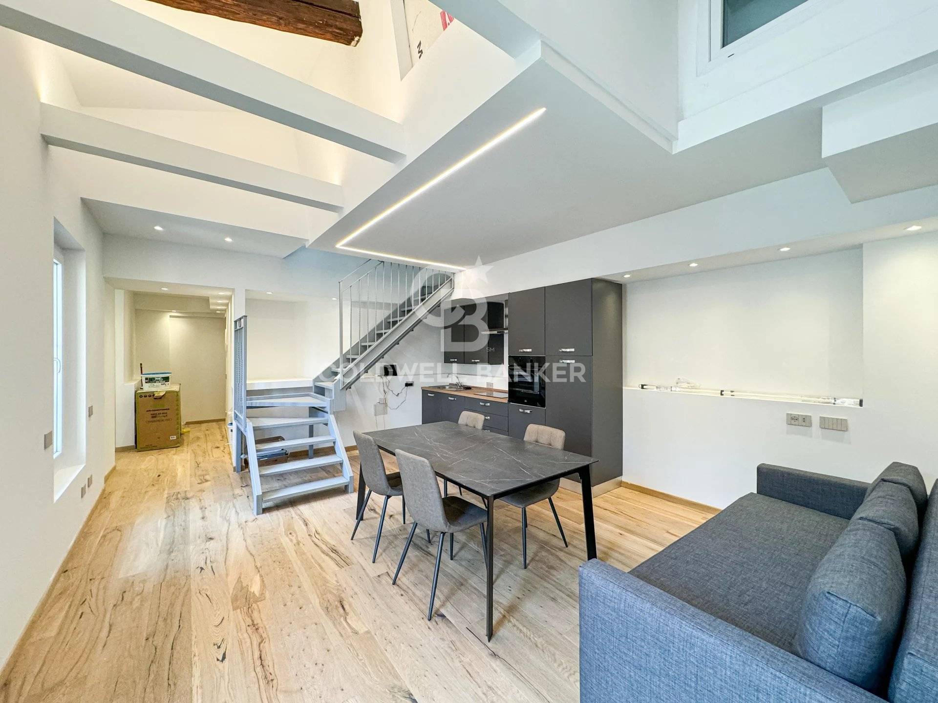 Como, Como, 22100, IT, 2 Bedrooms Bedrooms, ,2 BathroomsBathrooms,Residential,For Sale,1796949
