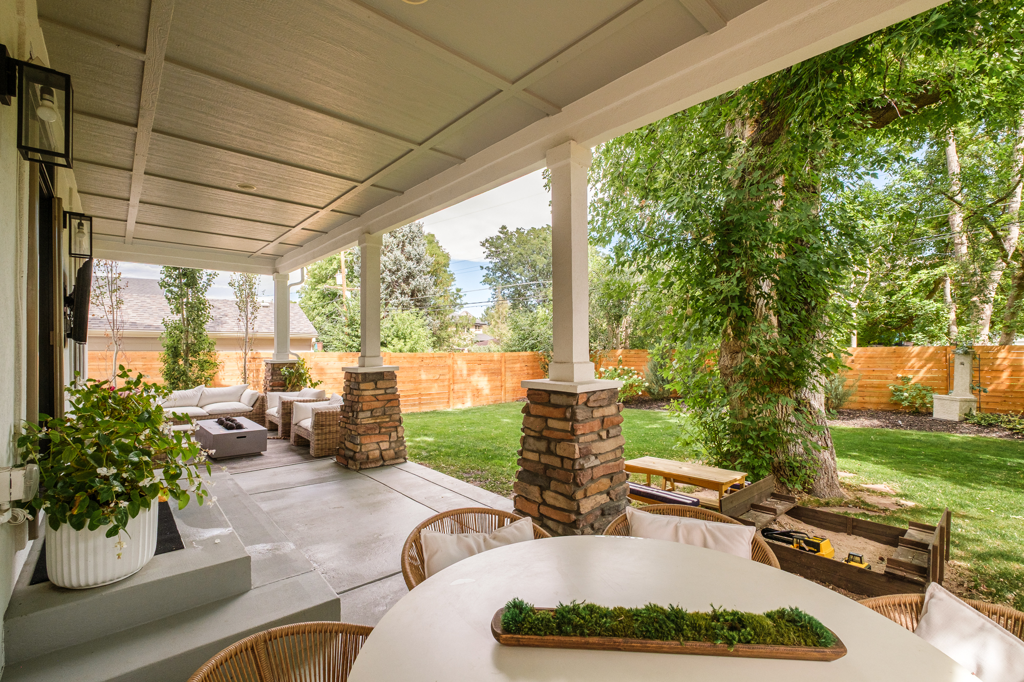  Beautifully Reimagined Residence In The Heart Of University Hills - 物件實景