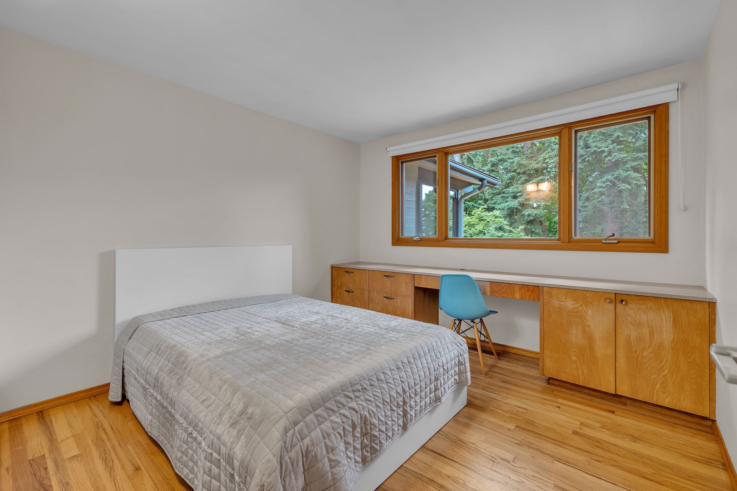  Mid-Century Gem on Serene Acreage - 物件實景